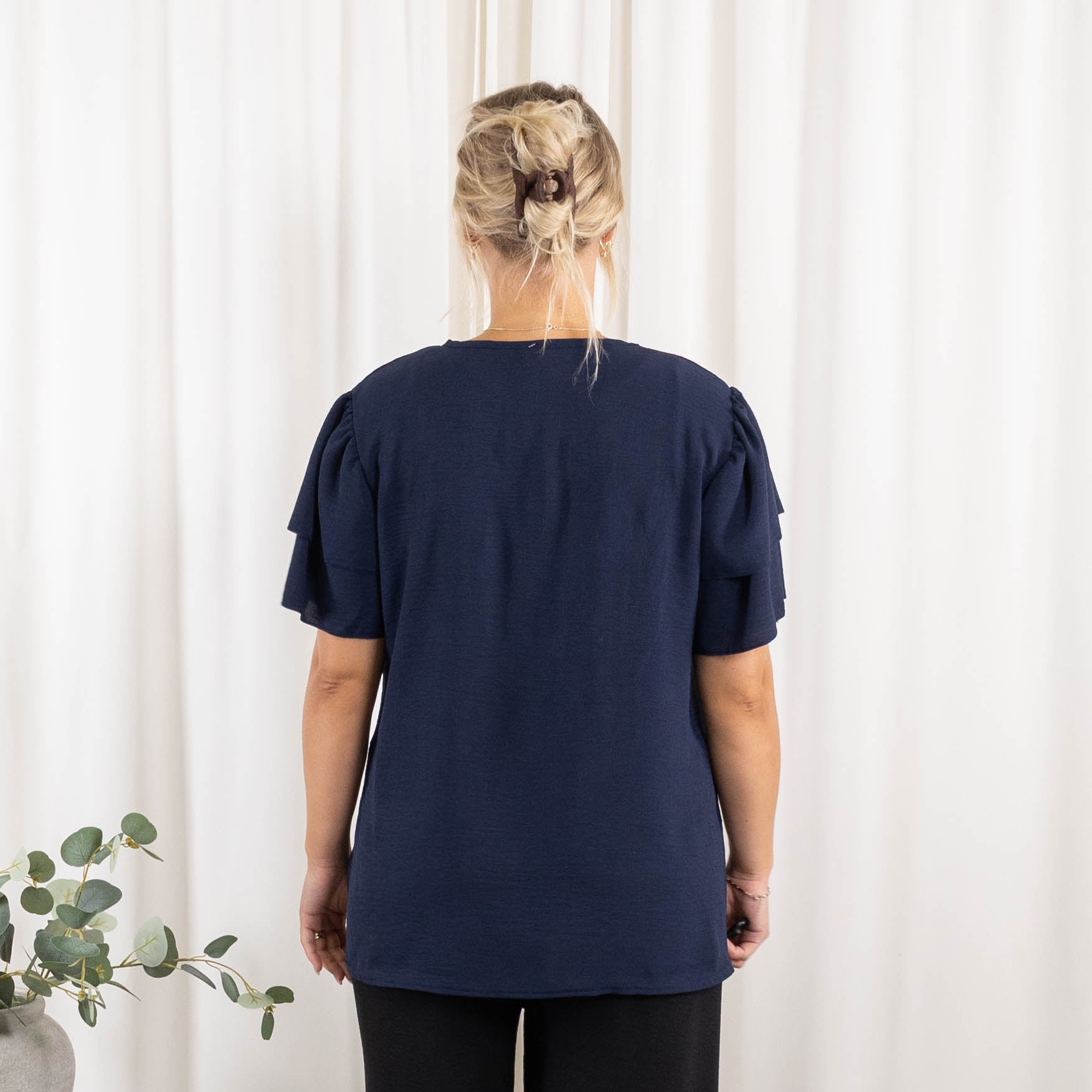 Sage overdel, Navy
