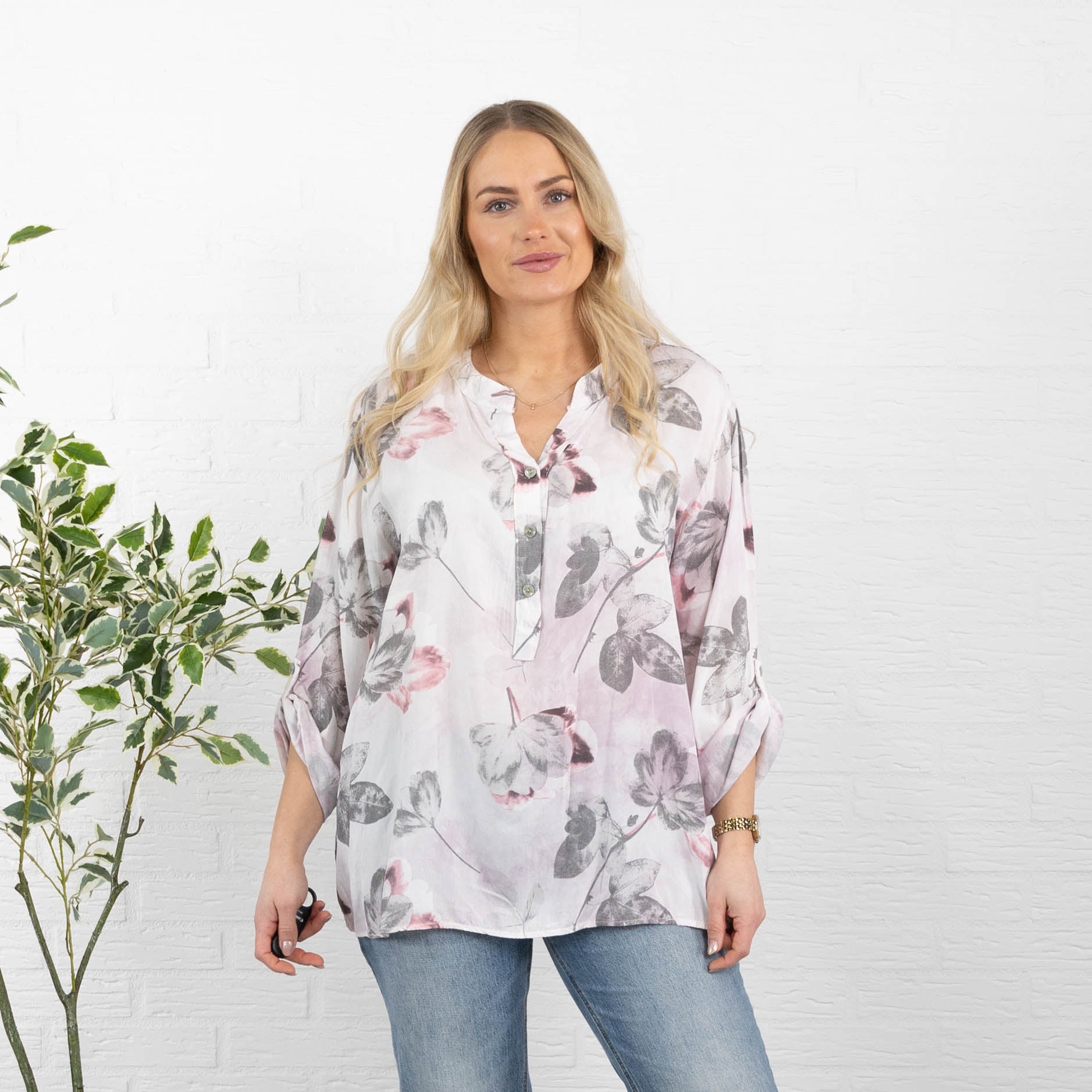 Alyssa overdel, Rosa