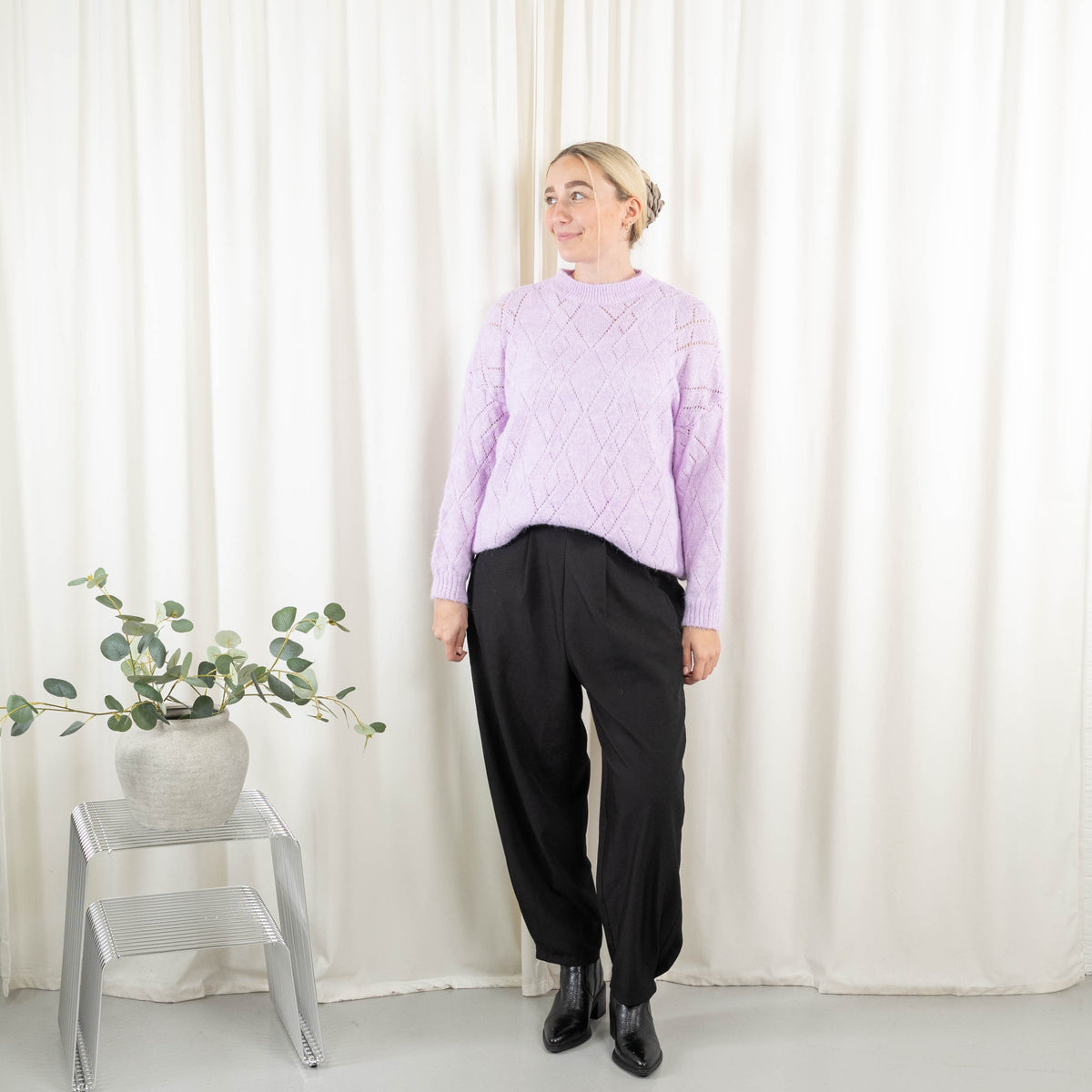 Lonnie strik, Lilla