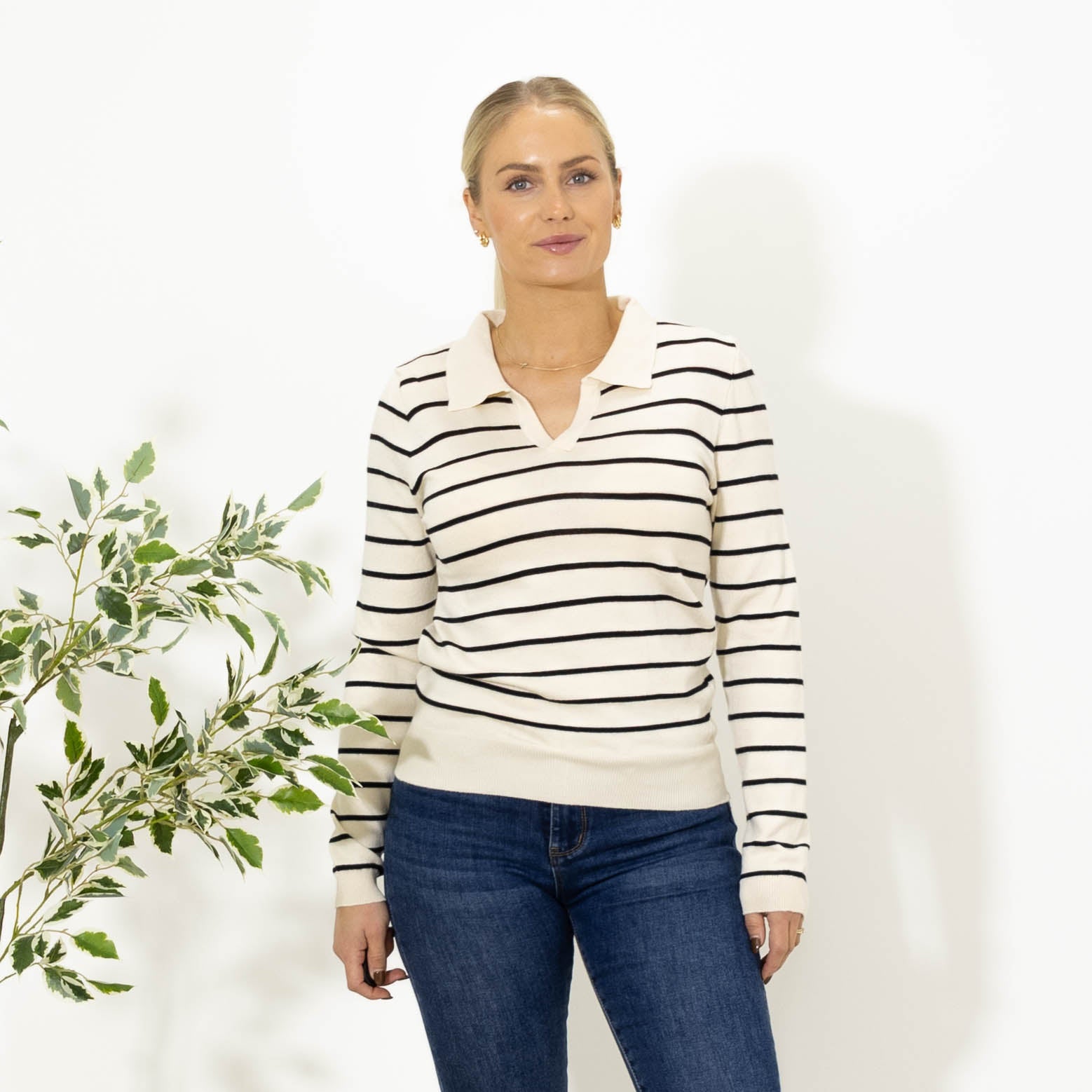 Valentina strik m. v-hals, Beige