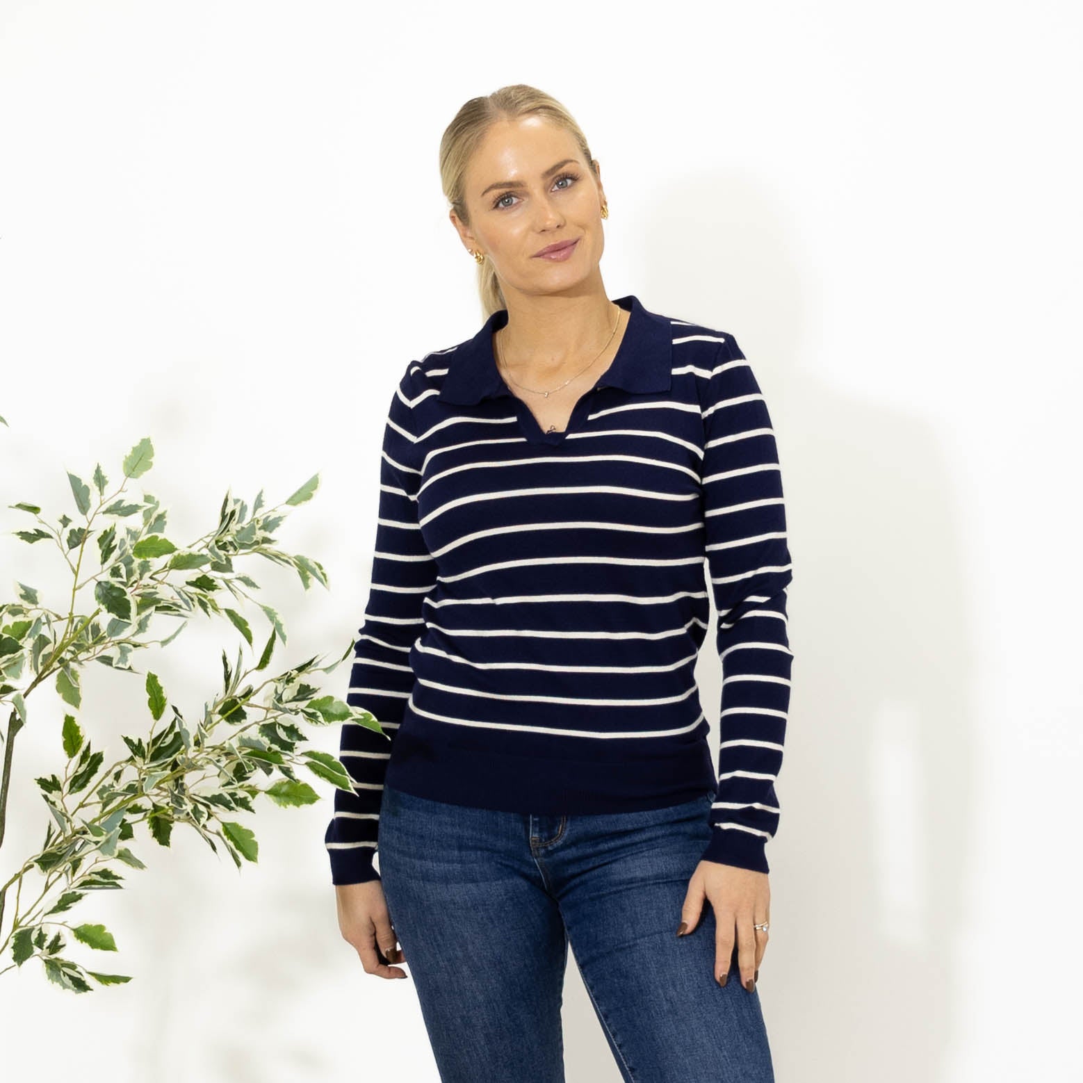 Valentina strik m. v-hals, Navy