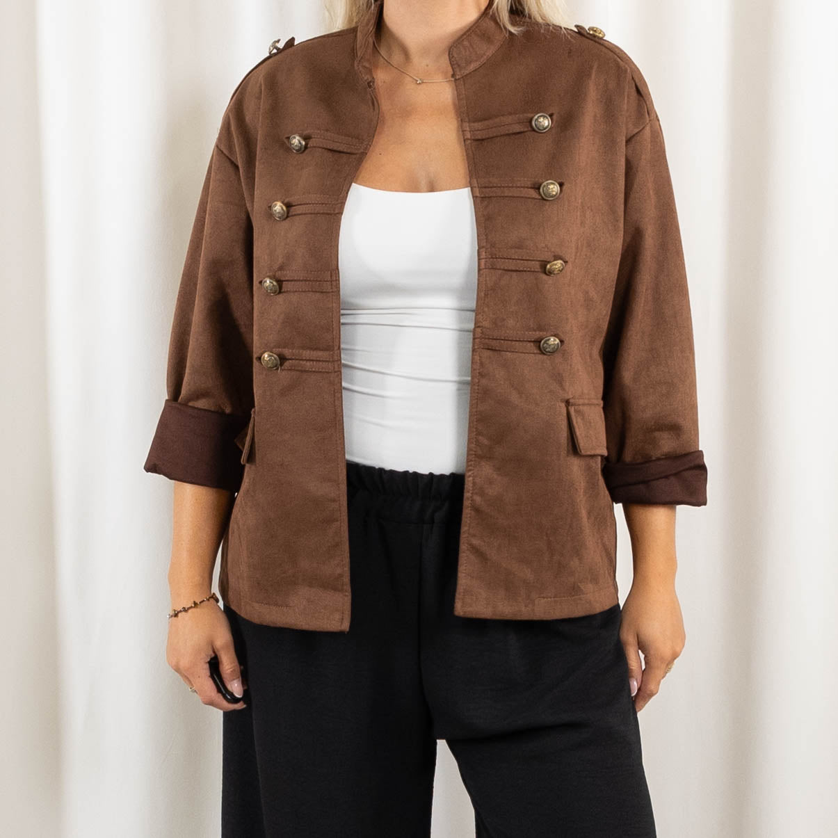 Beka blazer, Lys choko