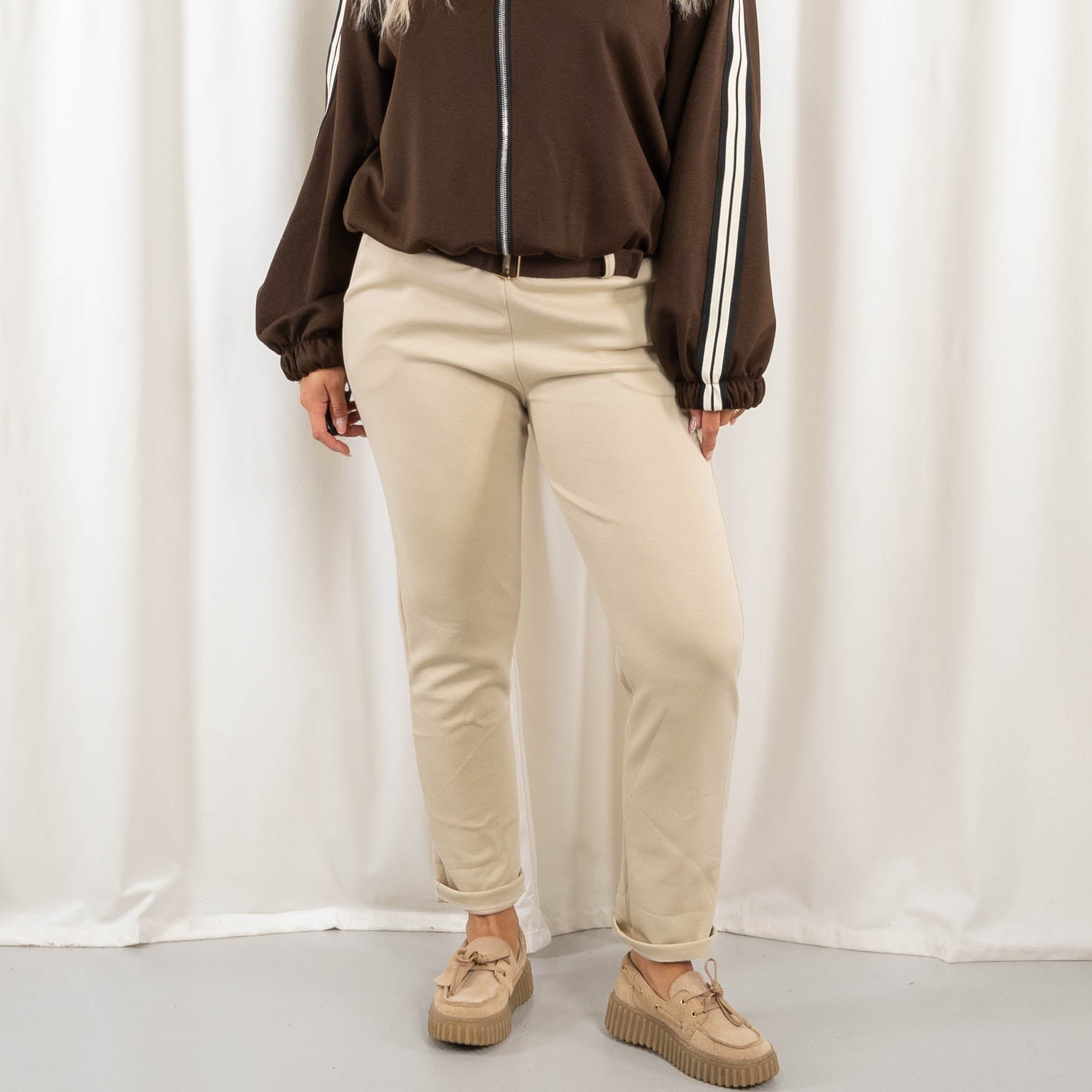 Iben bukser, Beige