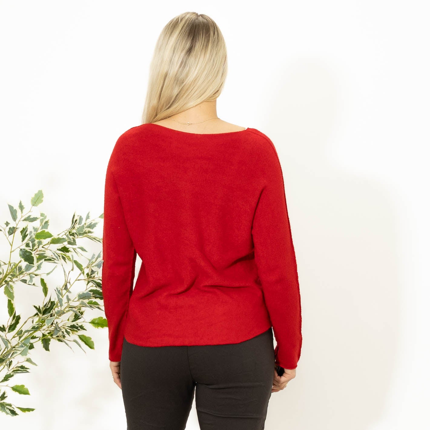 Klara rundhals strik, Rød