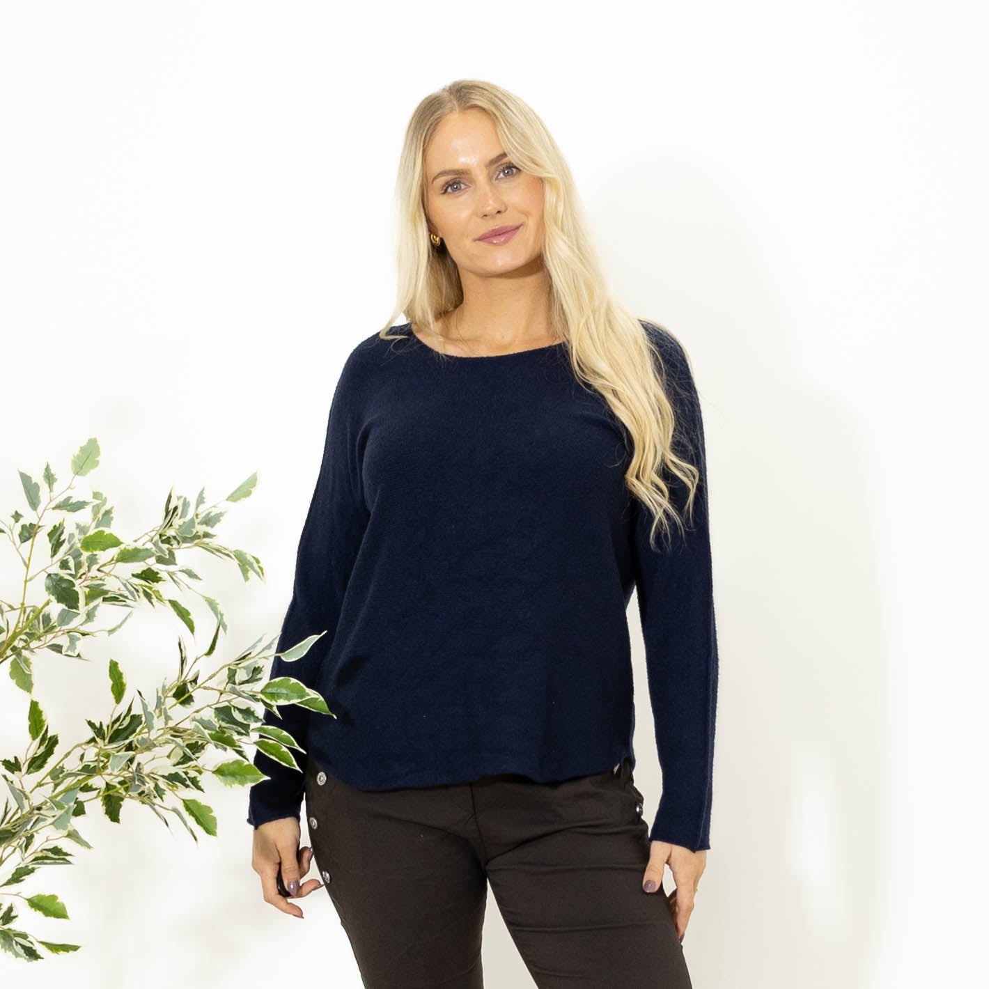 Klara rundhals strik, Navy