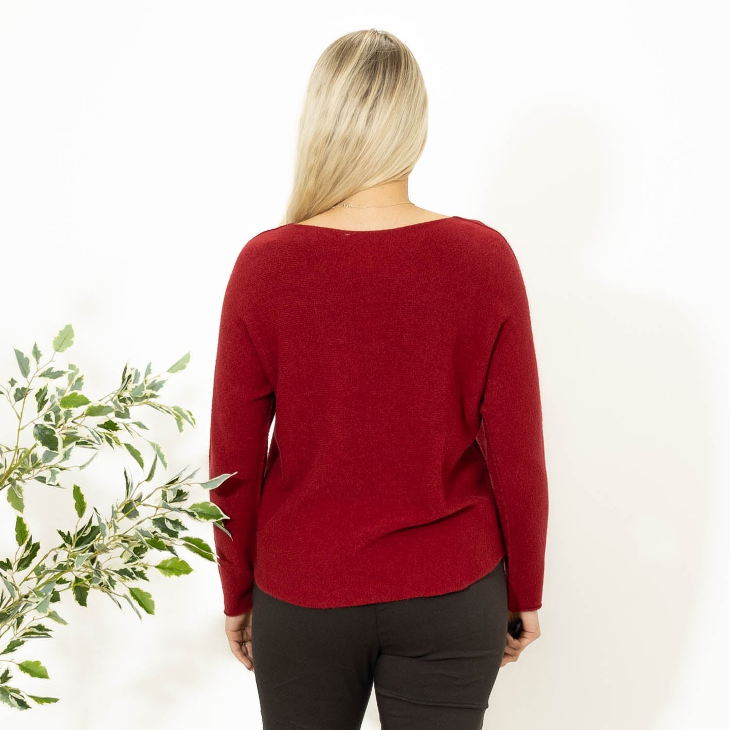 Klara rundhals strik, Vinrød