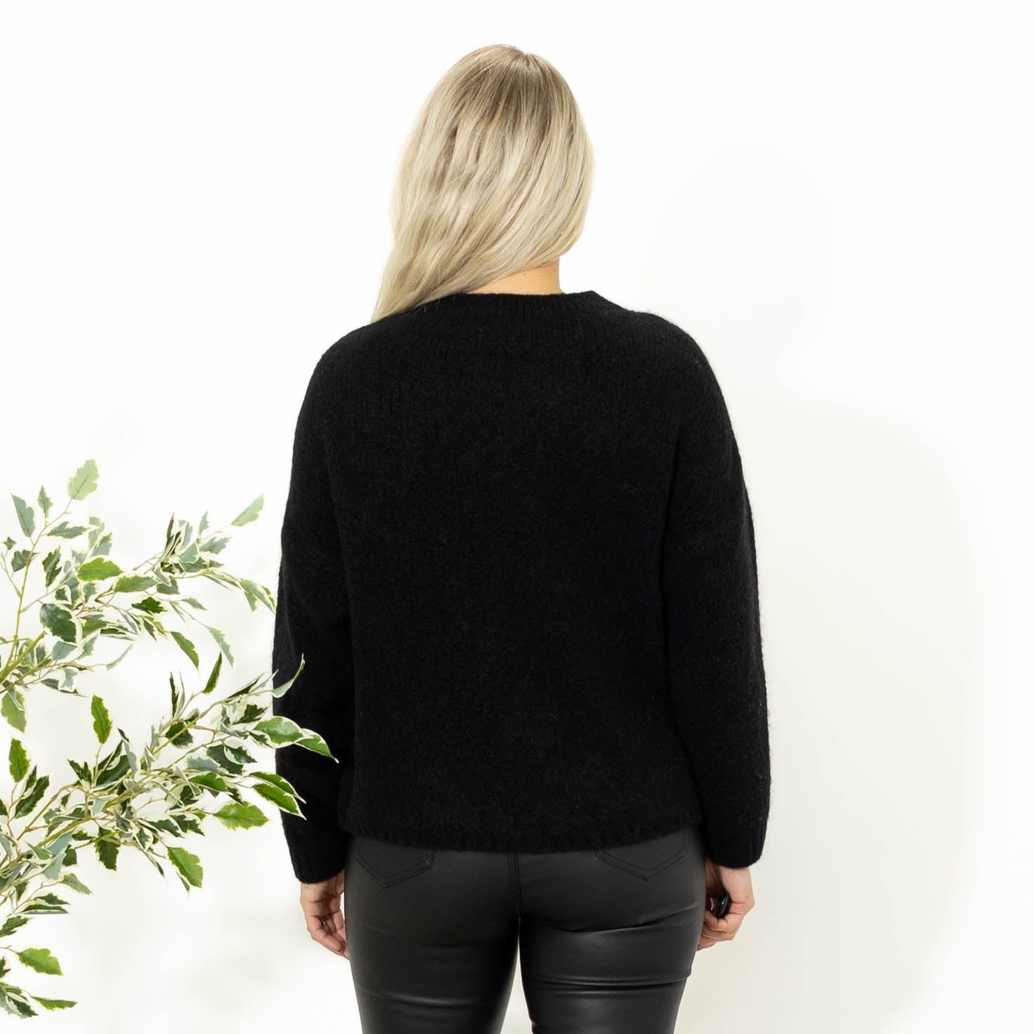 Blake babyalpaca strik, Sort