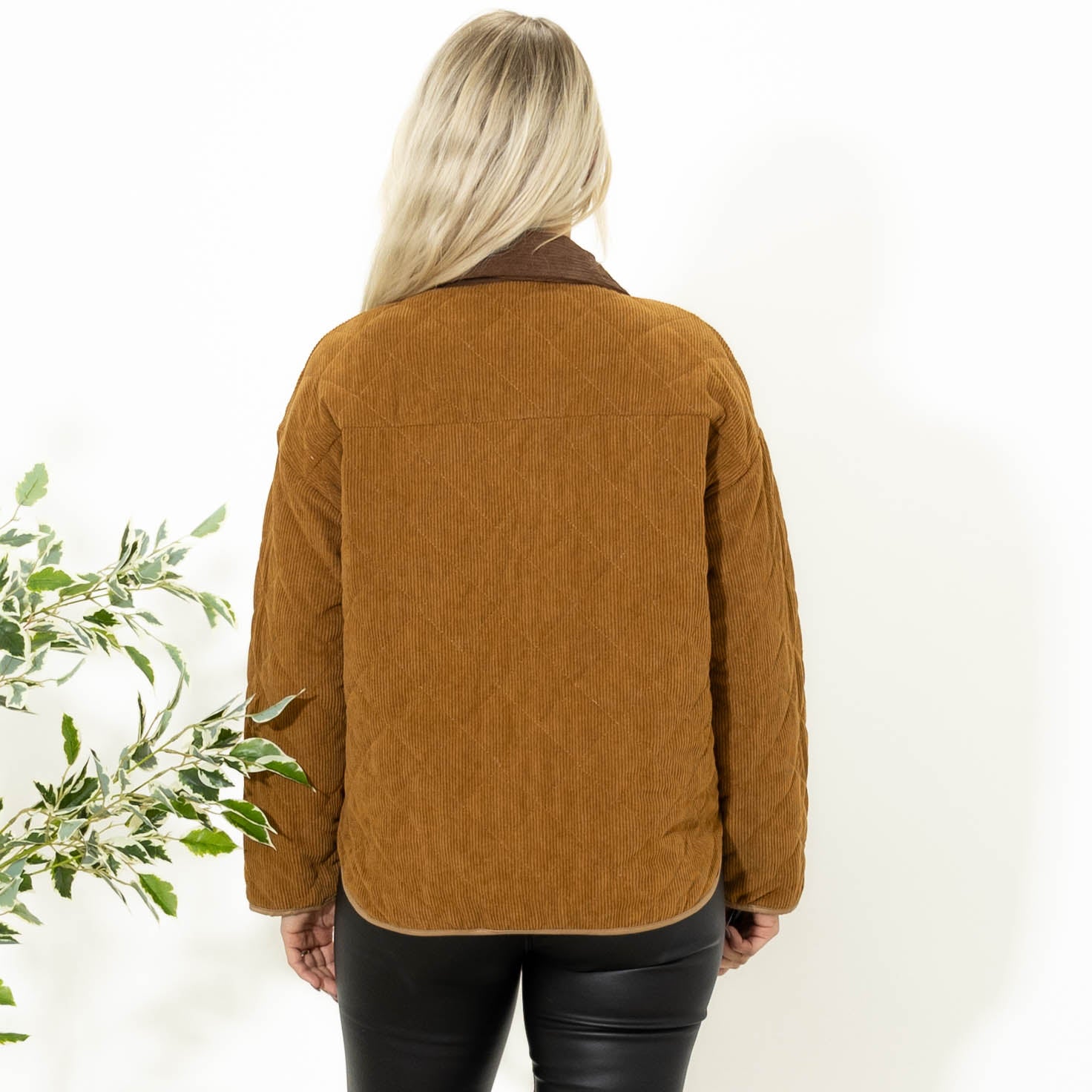 Tyra fløjlsjakke, Camel