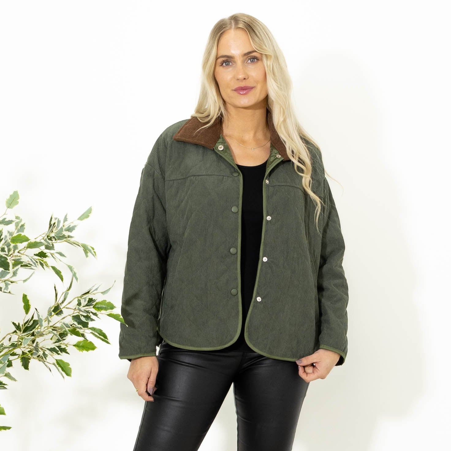 Tyra fløjlsjakke, Khaki