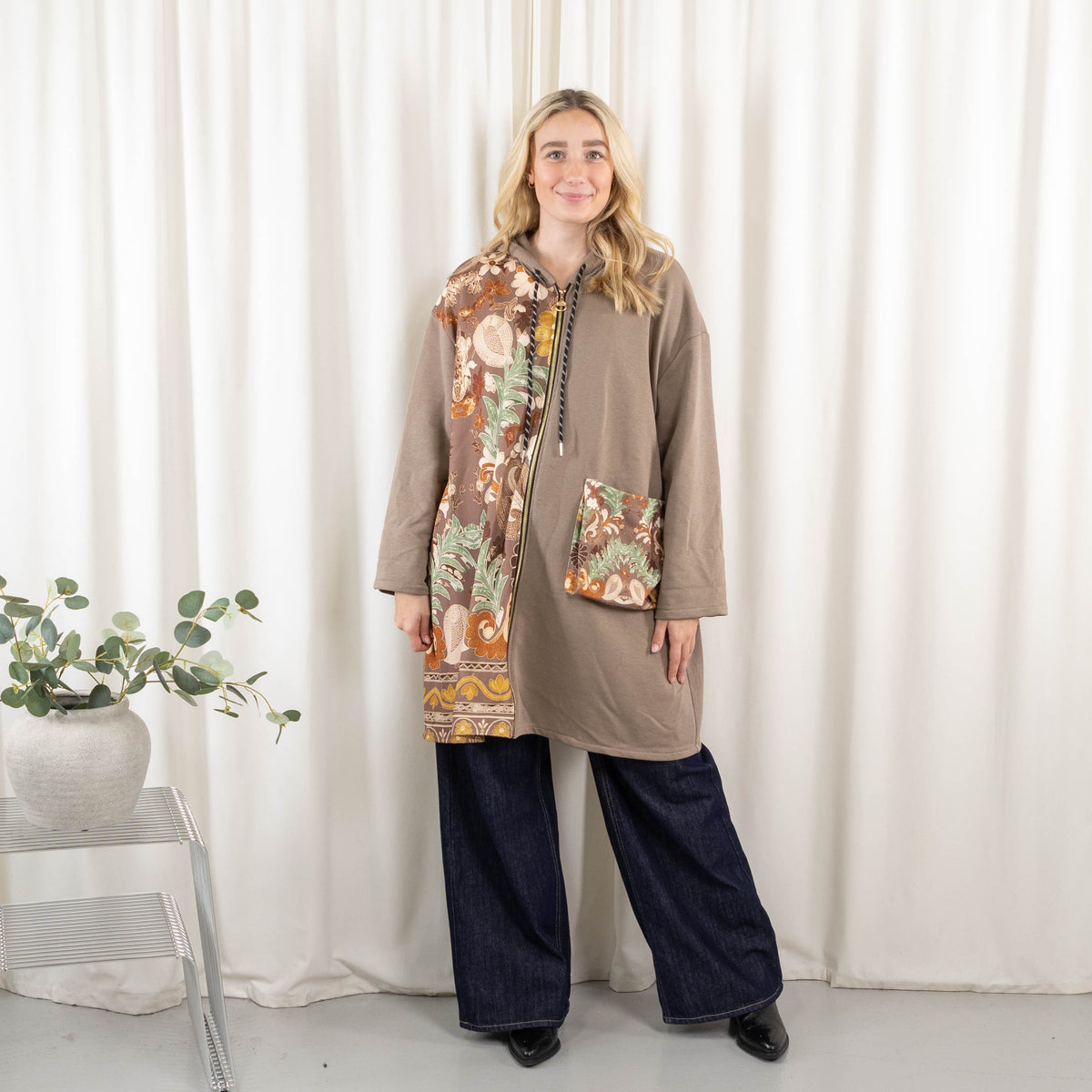 Theresa sweatshirt, Taupe
