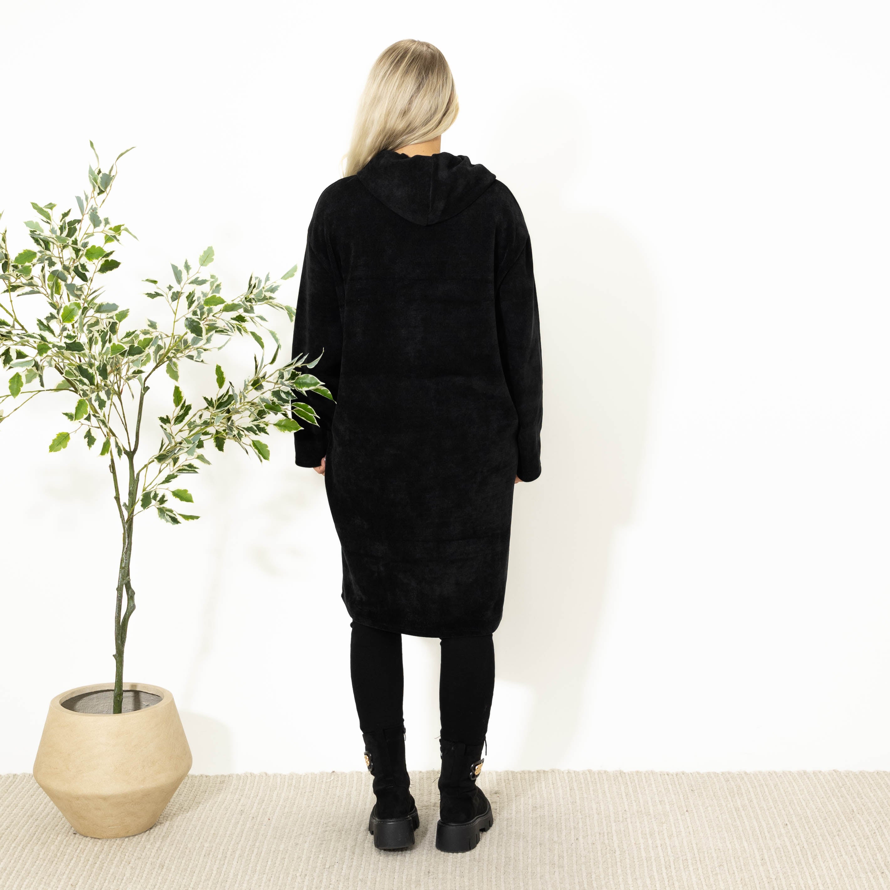 Kisser tunikakjole m. hoodie, Sort