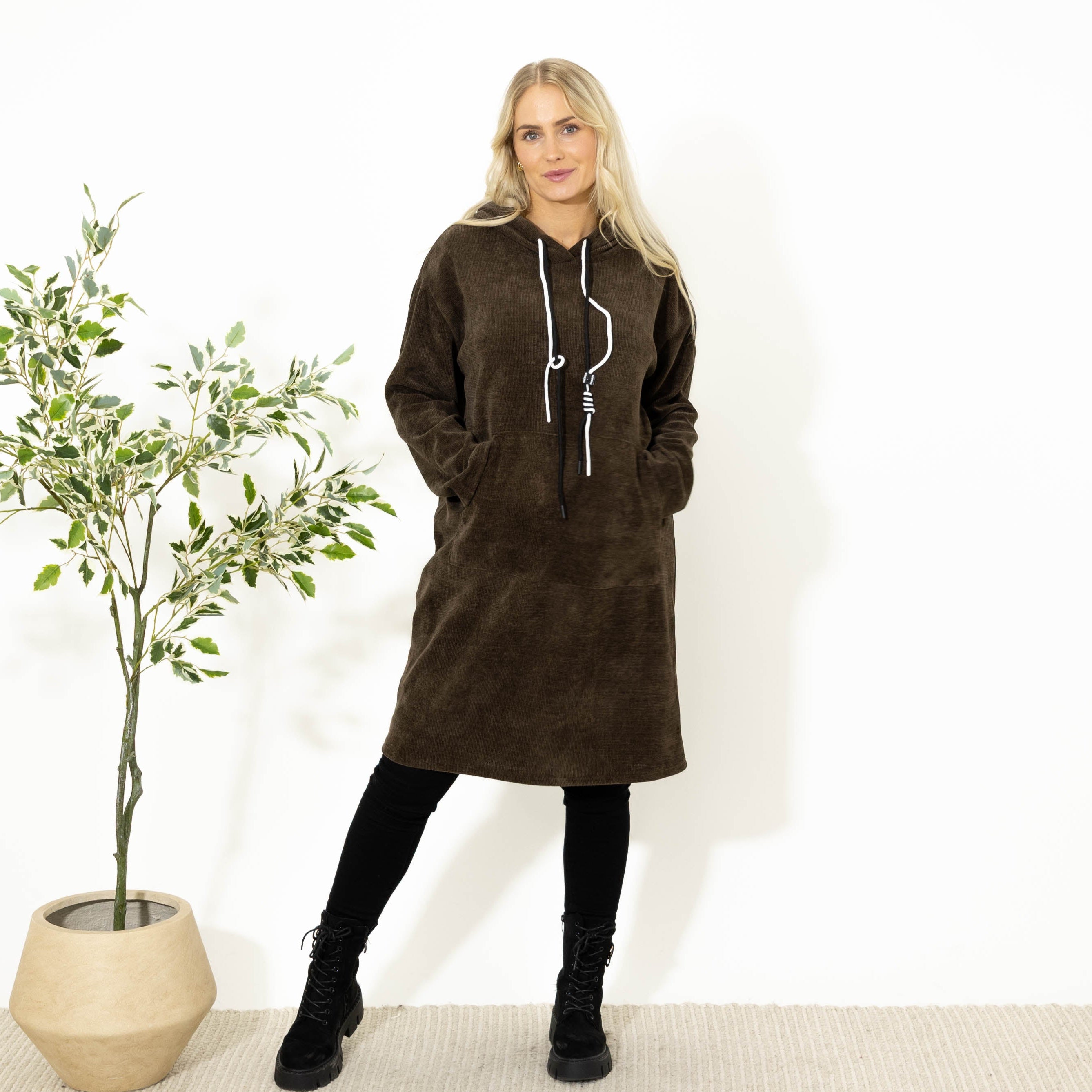 Kisser tunikakjole m. hoodie, Choko