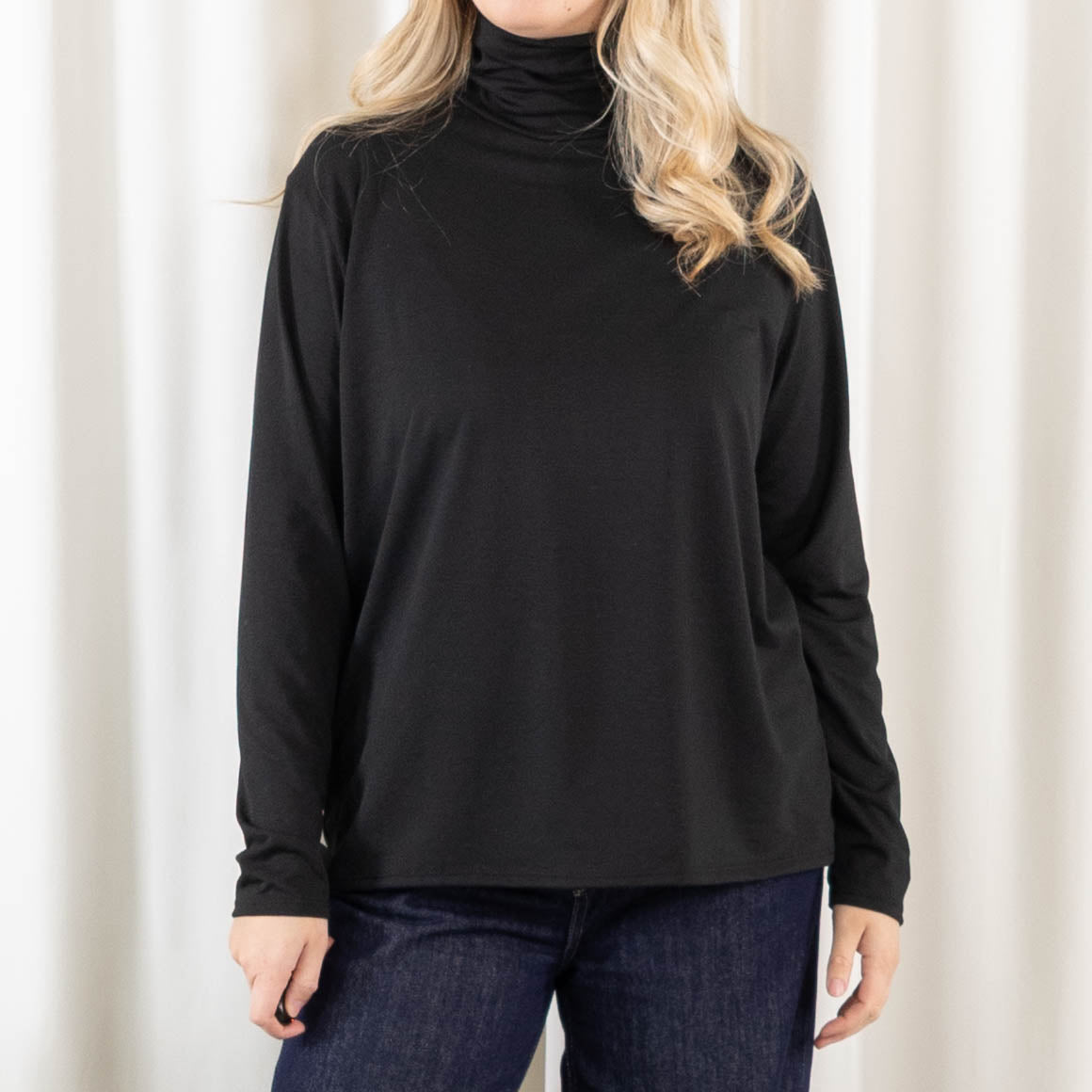 Katja overdel, Sort