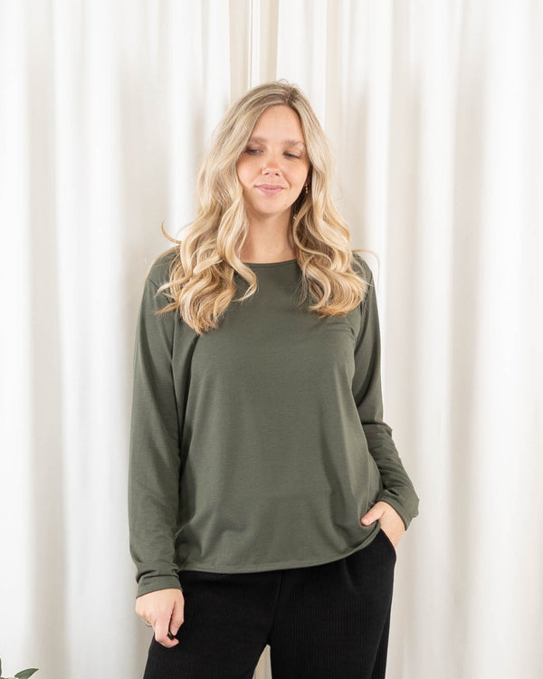 Mary overdel, Khaki