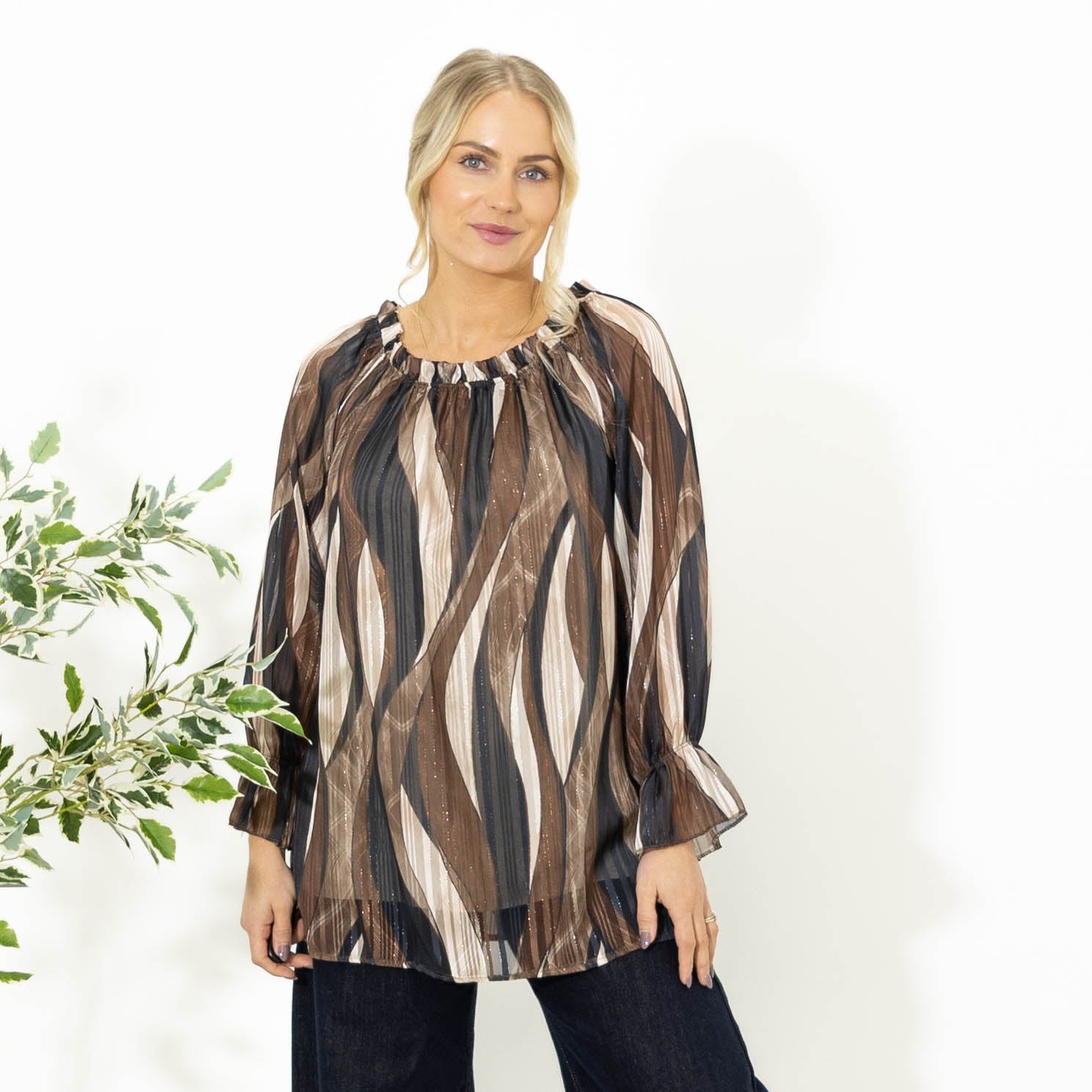 Lisbeth rundhals overdel, Sort