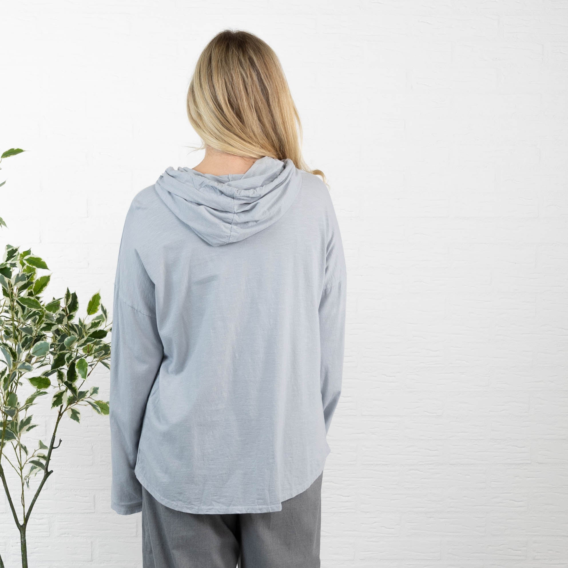 Fay overdel, Lysegrå