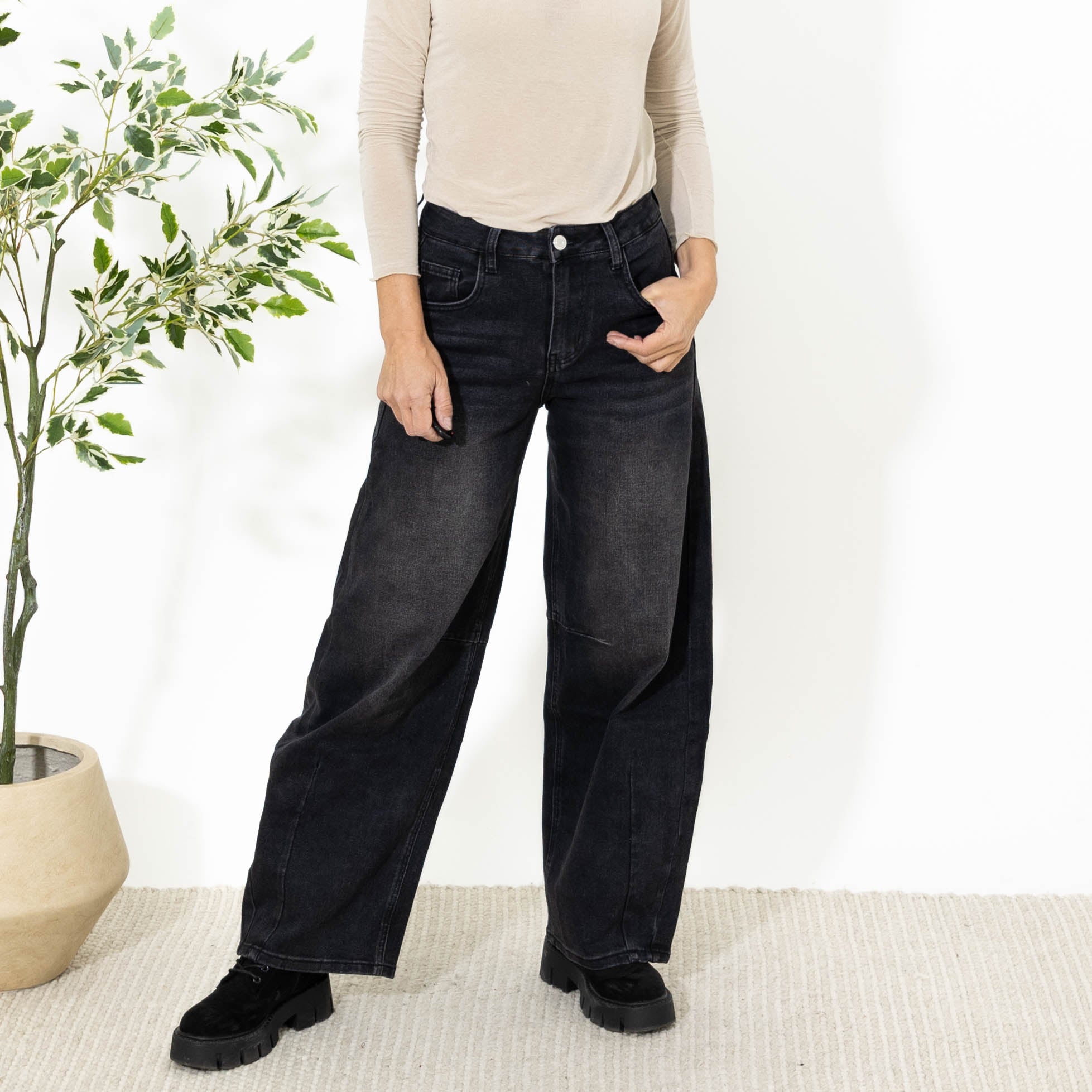 Liv karostar bukser, Mørkegrå