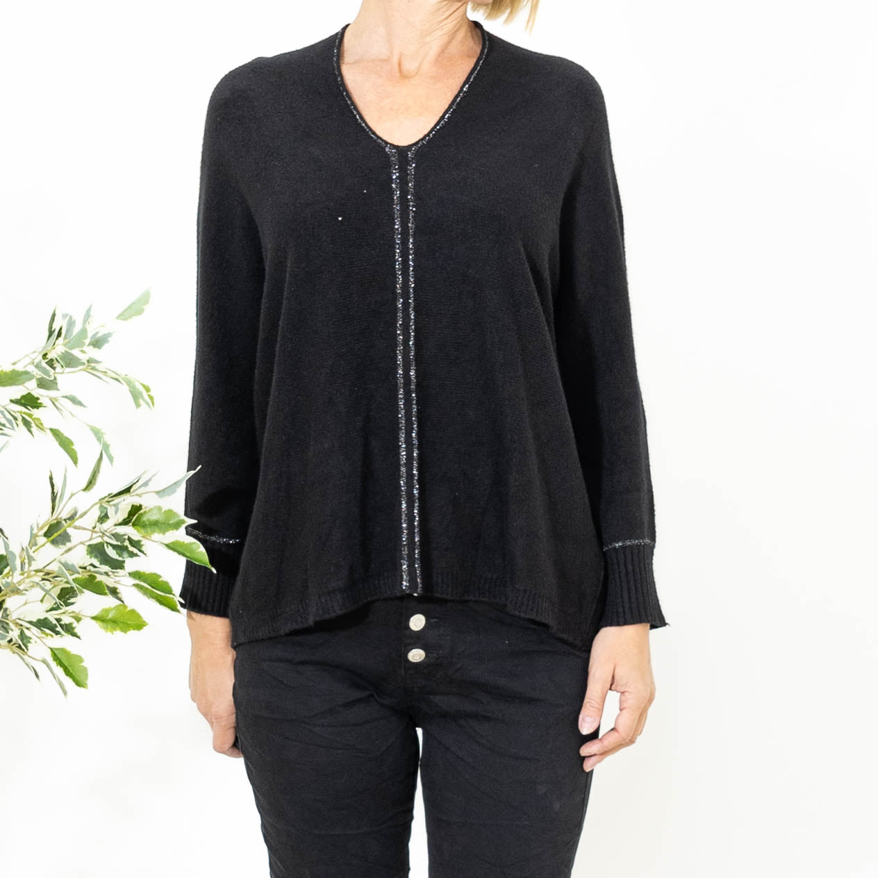 Jean v-hals strik, Sort