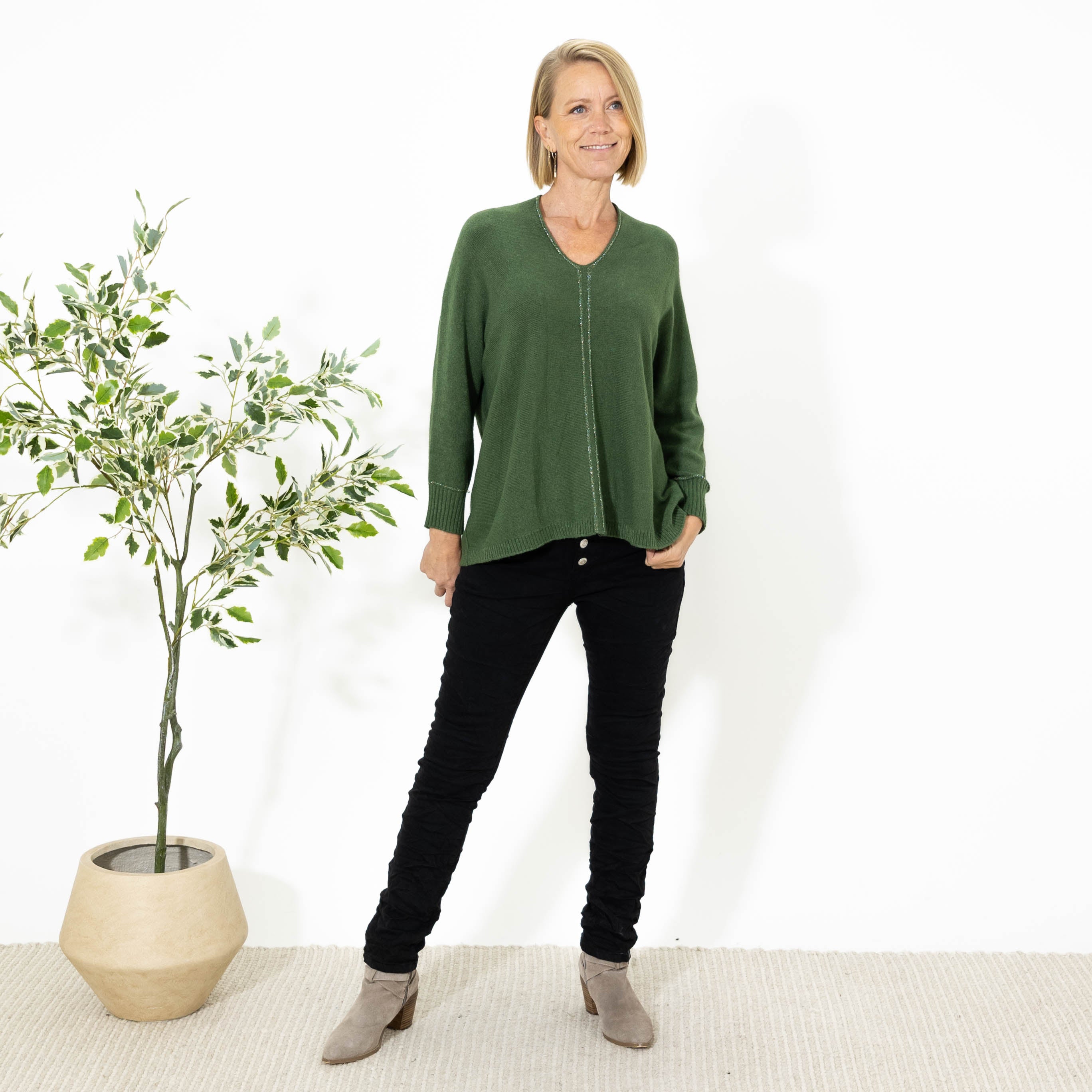 Jean v-hals strik, Emerald grøn