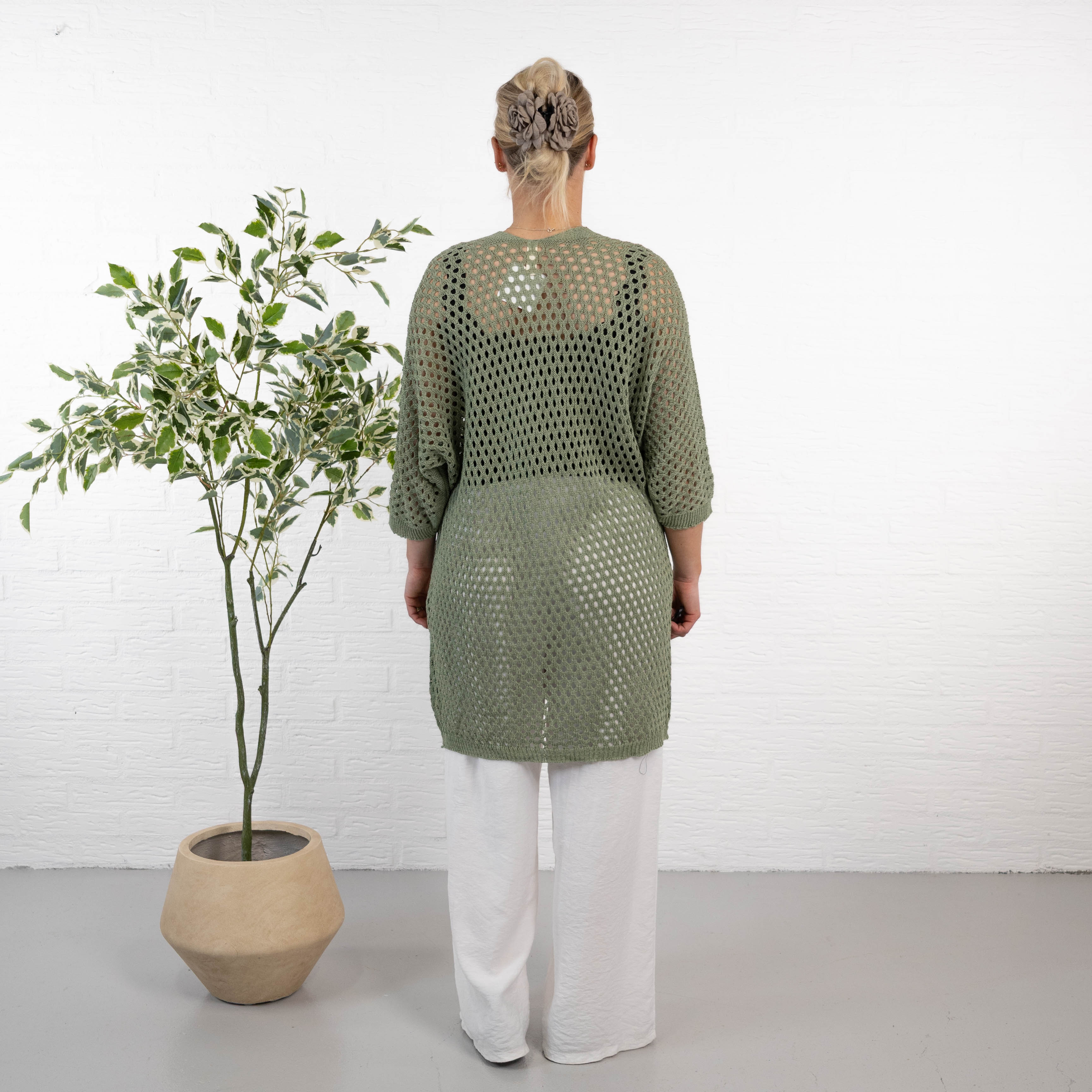 Sira Cardigan, Khaki