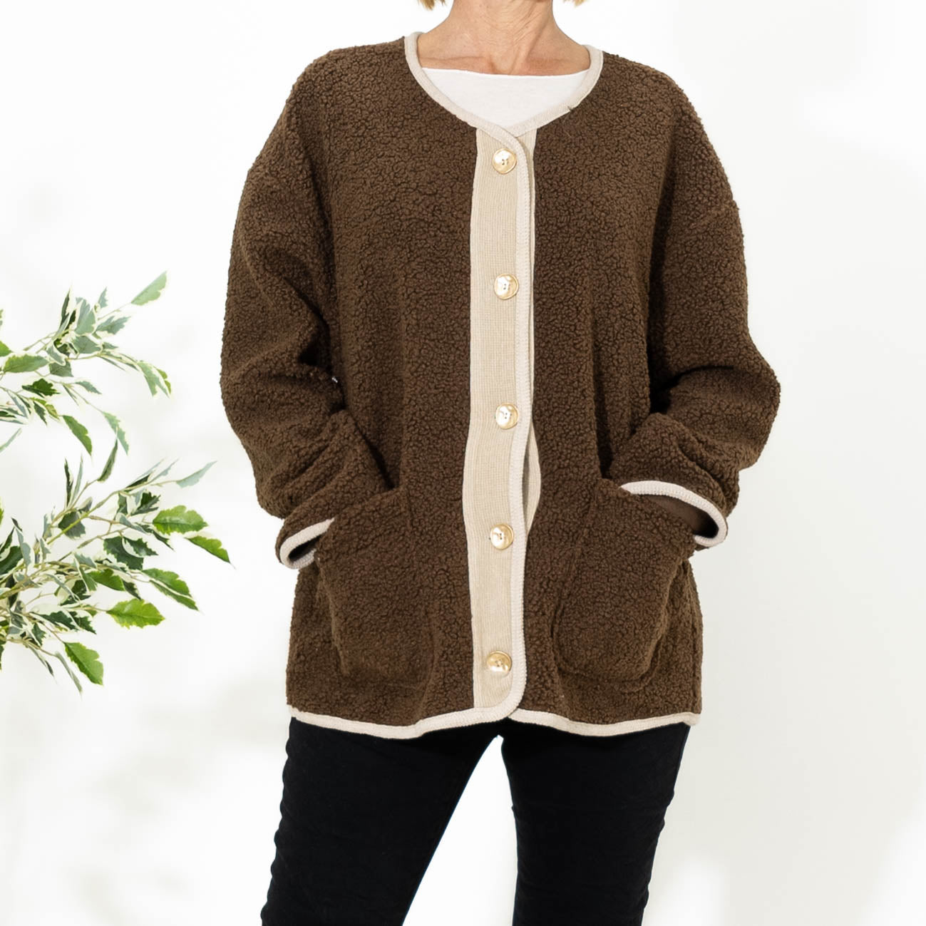 Neela cardiganjakke, Choko