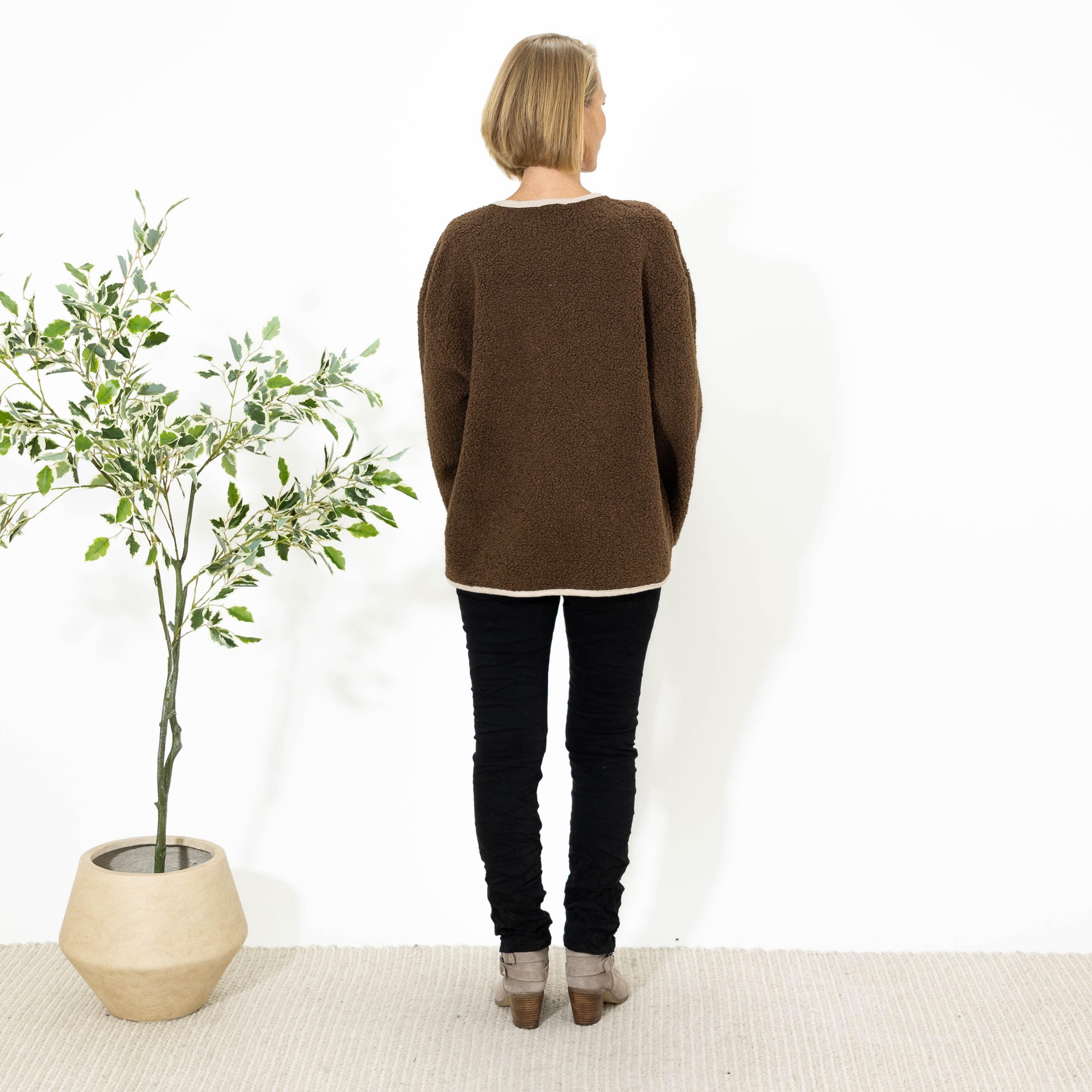 Neela cardiganjakke, Choko