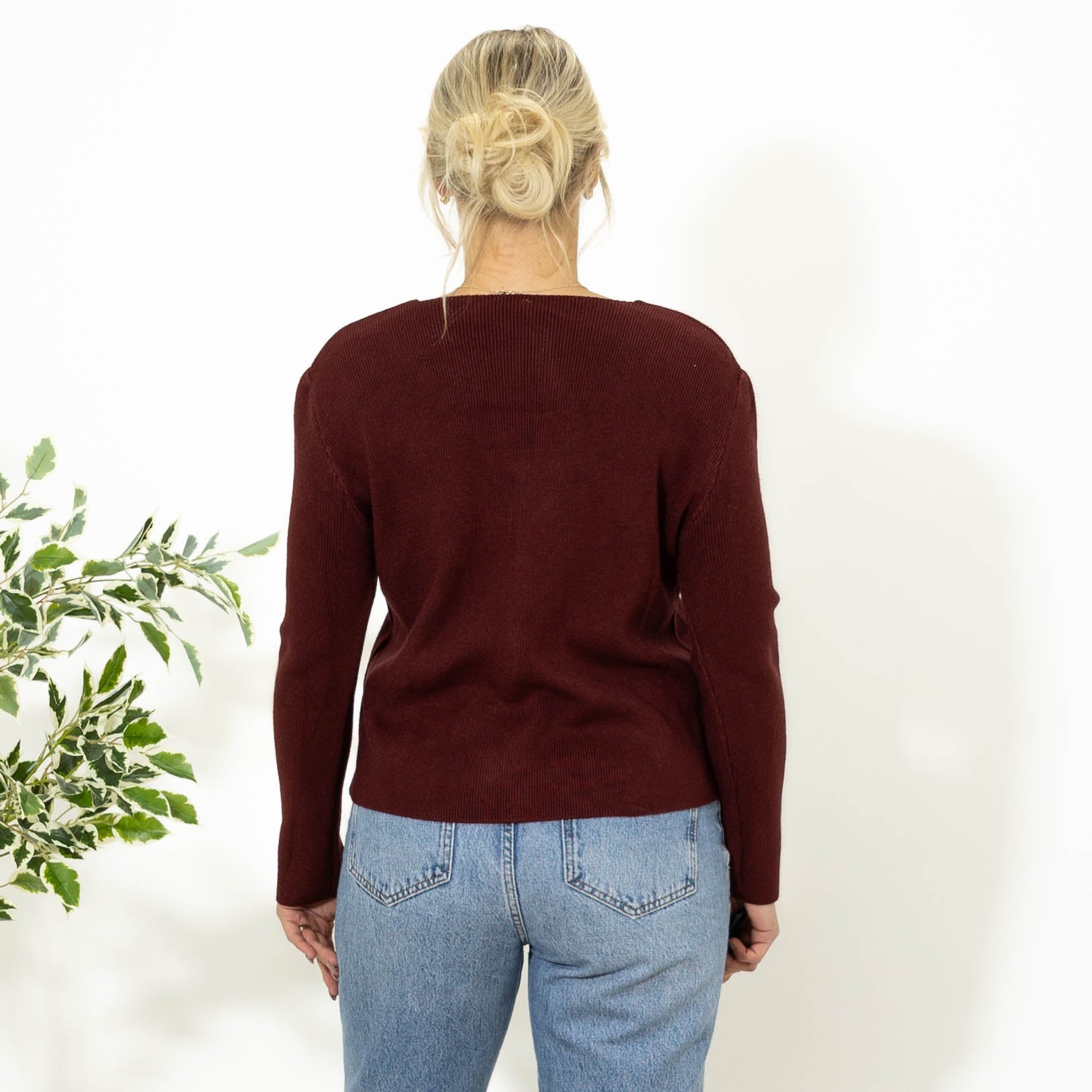 Sonja strik m. guldknapper, Bordeaux