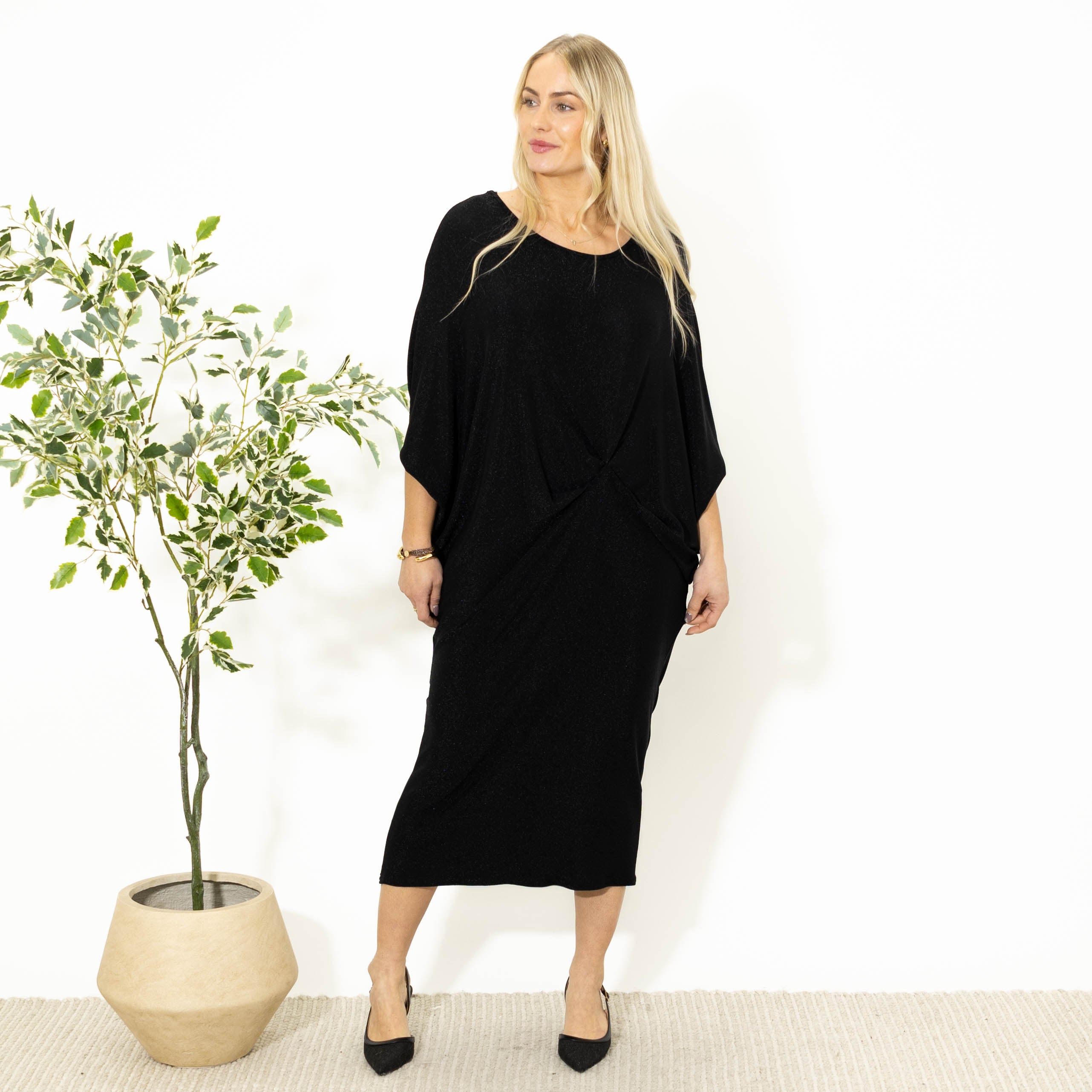 Faith glimmer kjole, Sort