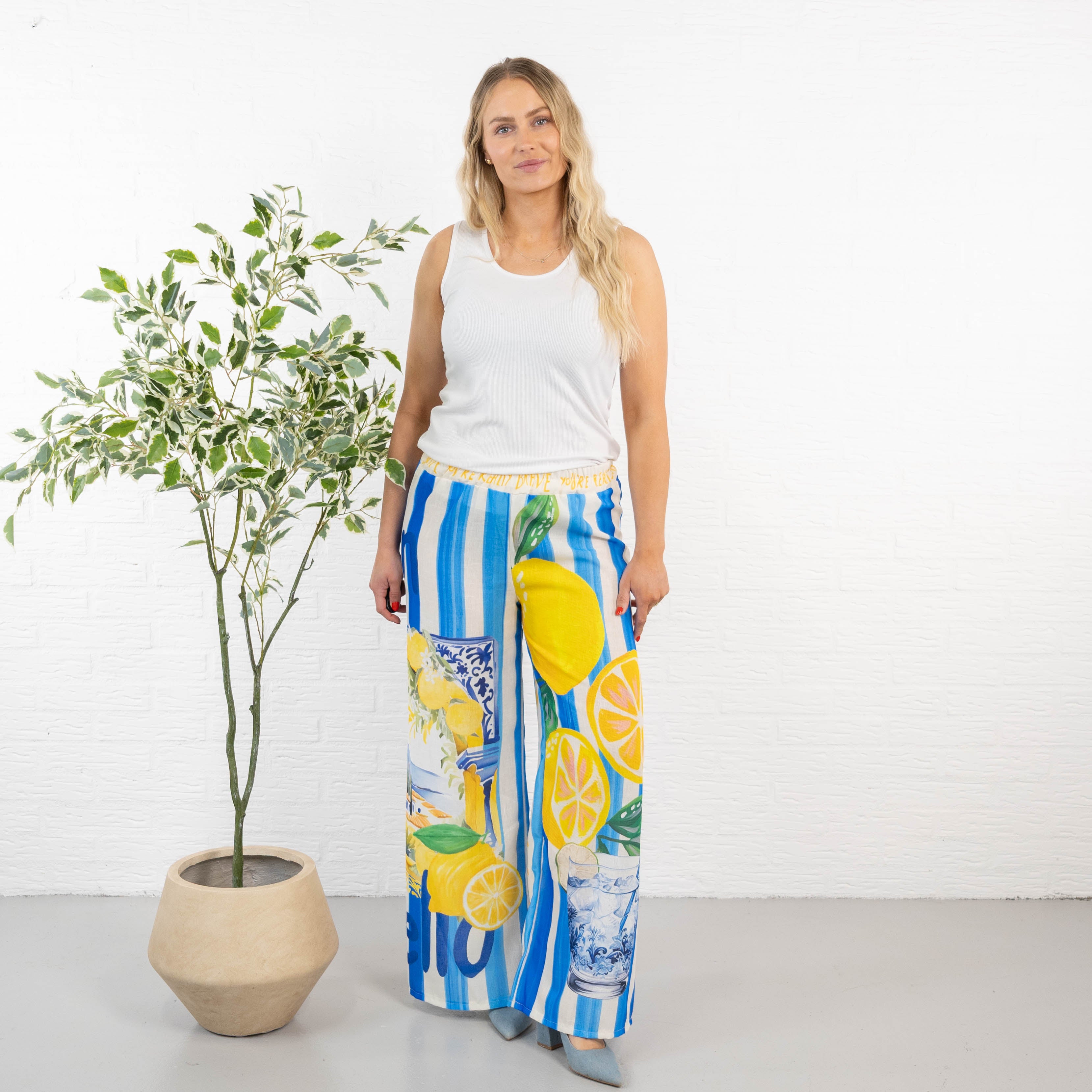 Emily bukser, Citron