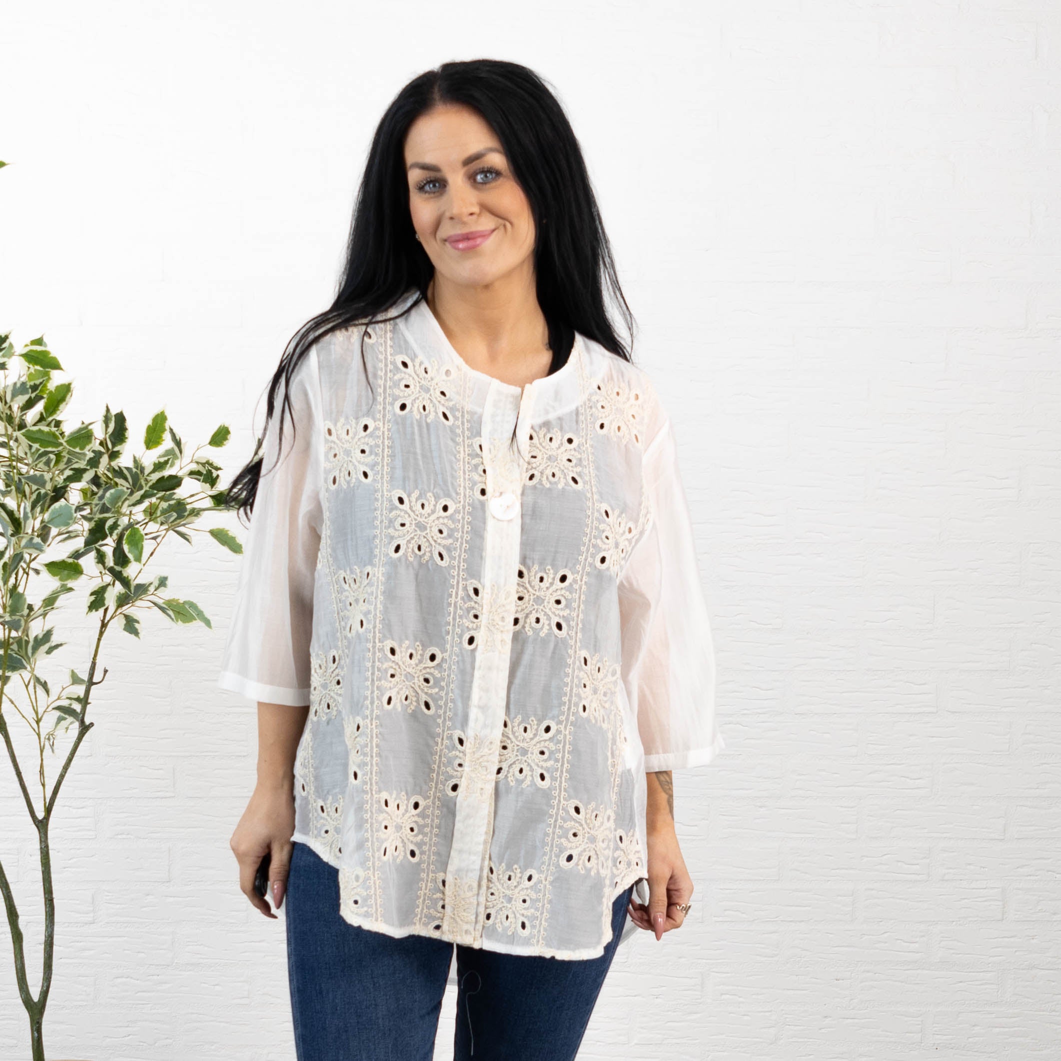 Dakota overdel, Hvid