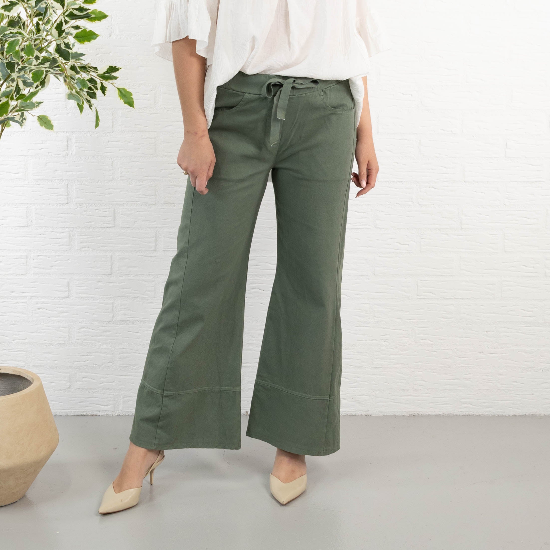 Lipsy bukser, Khaki
