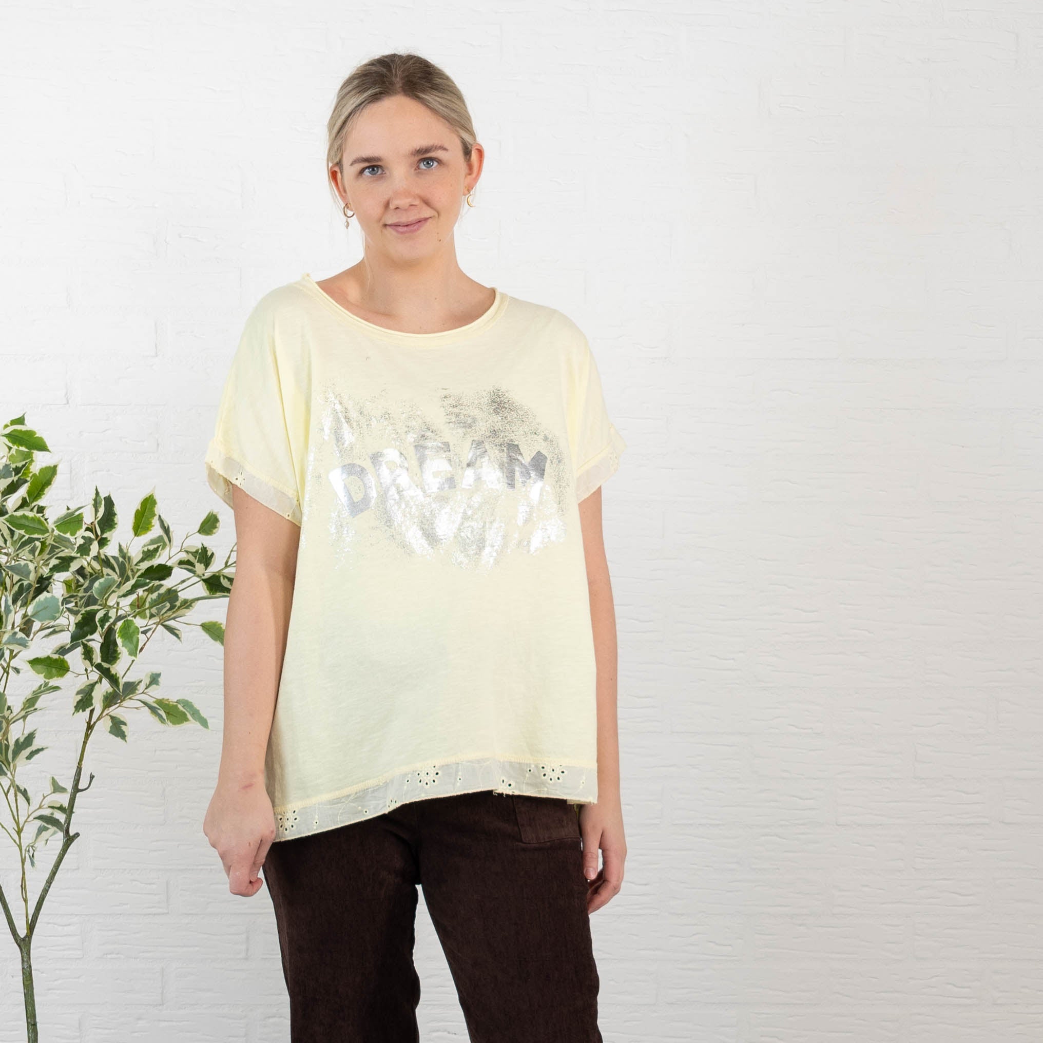 Dream t-shirt, Gul