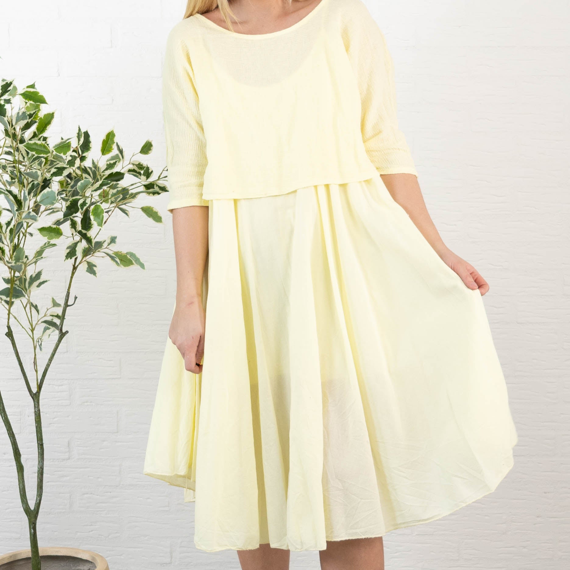 Kyra kjole, Gul
