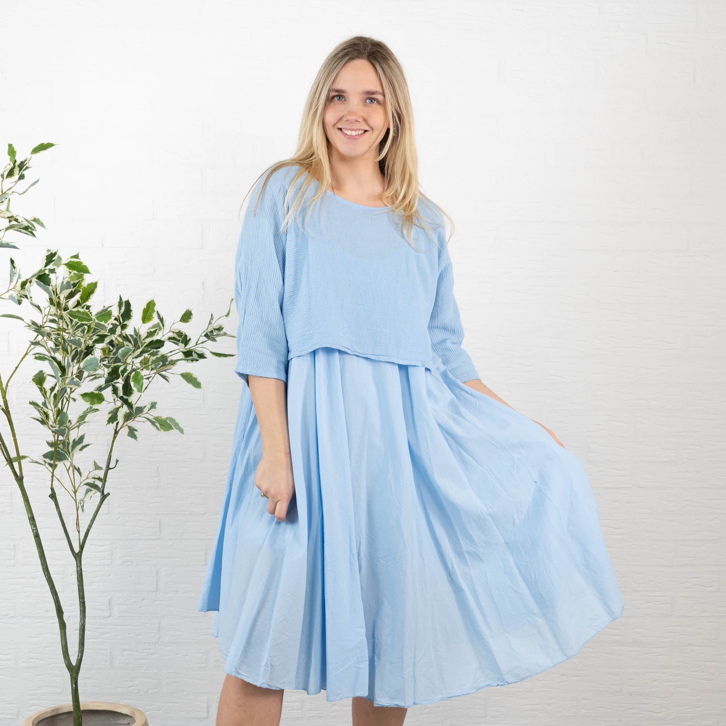 Kyra kjole, Lyseblå