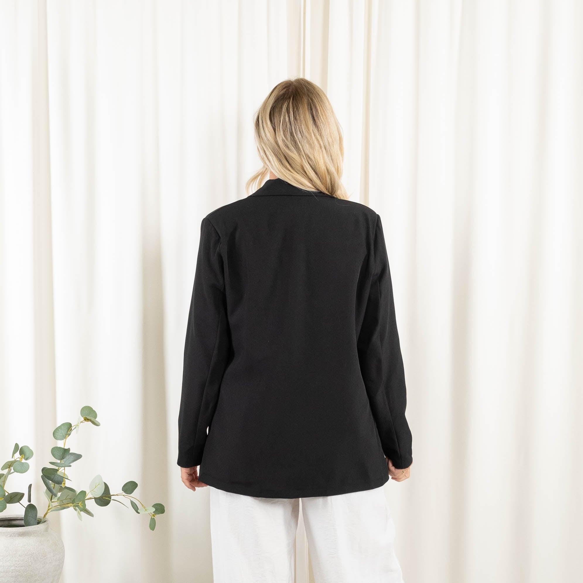 Nikita blazer, Sort