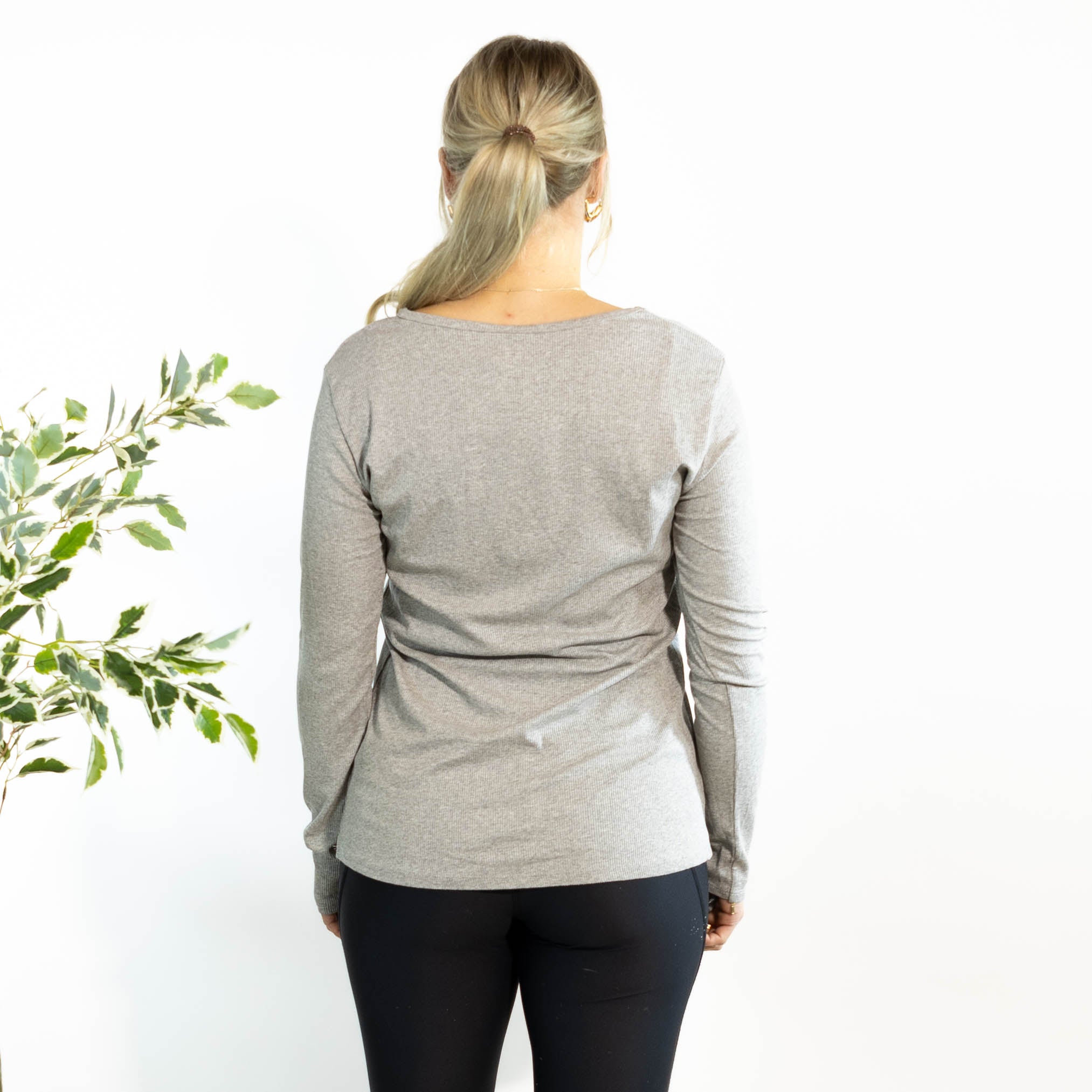 Monica langærmet t-shirt, Grå