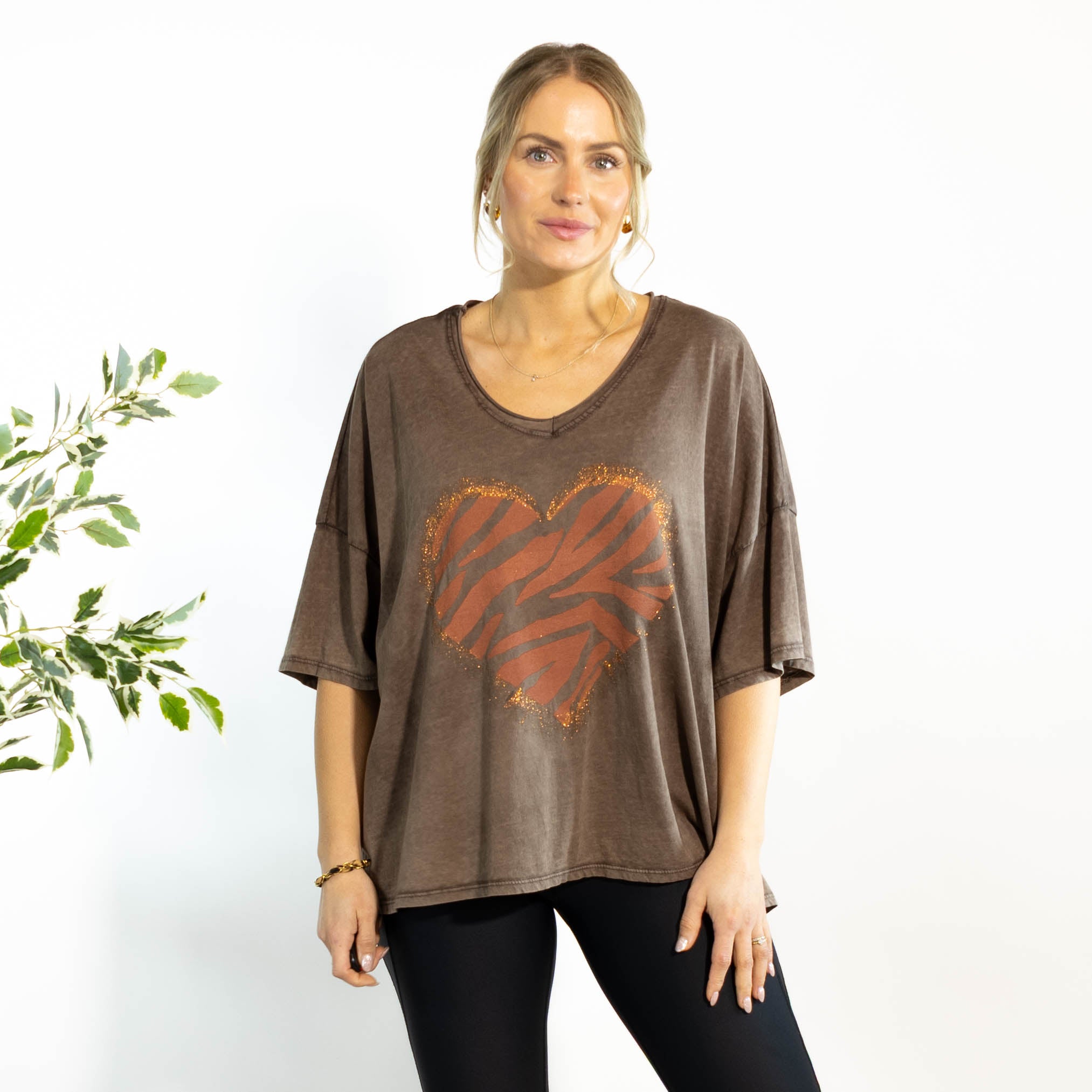 Tinka acid wash t-shirt, Choko