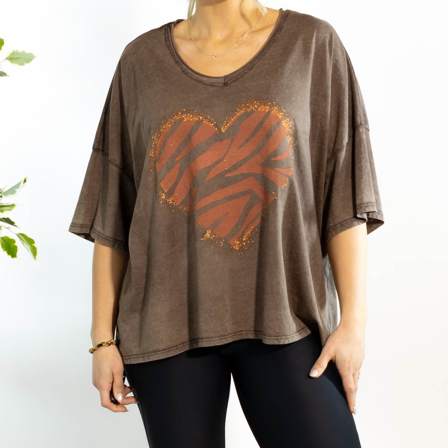 Tinka acid wash t-shirt, Choko