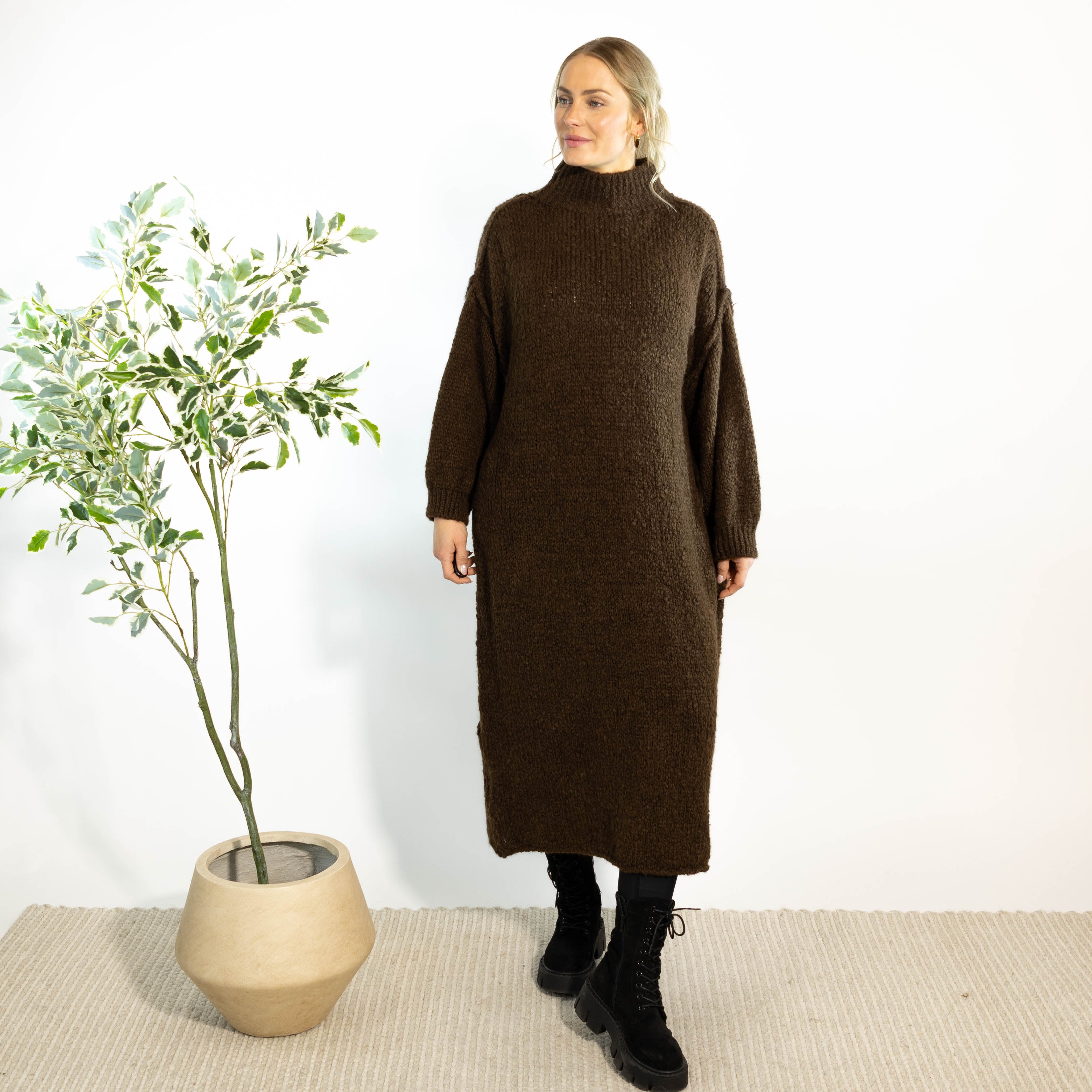 Gry strikkjole, Choko