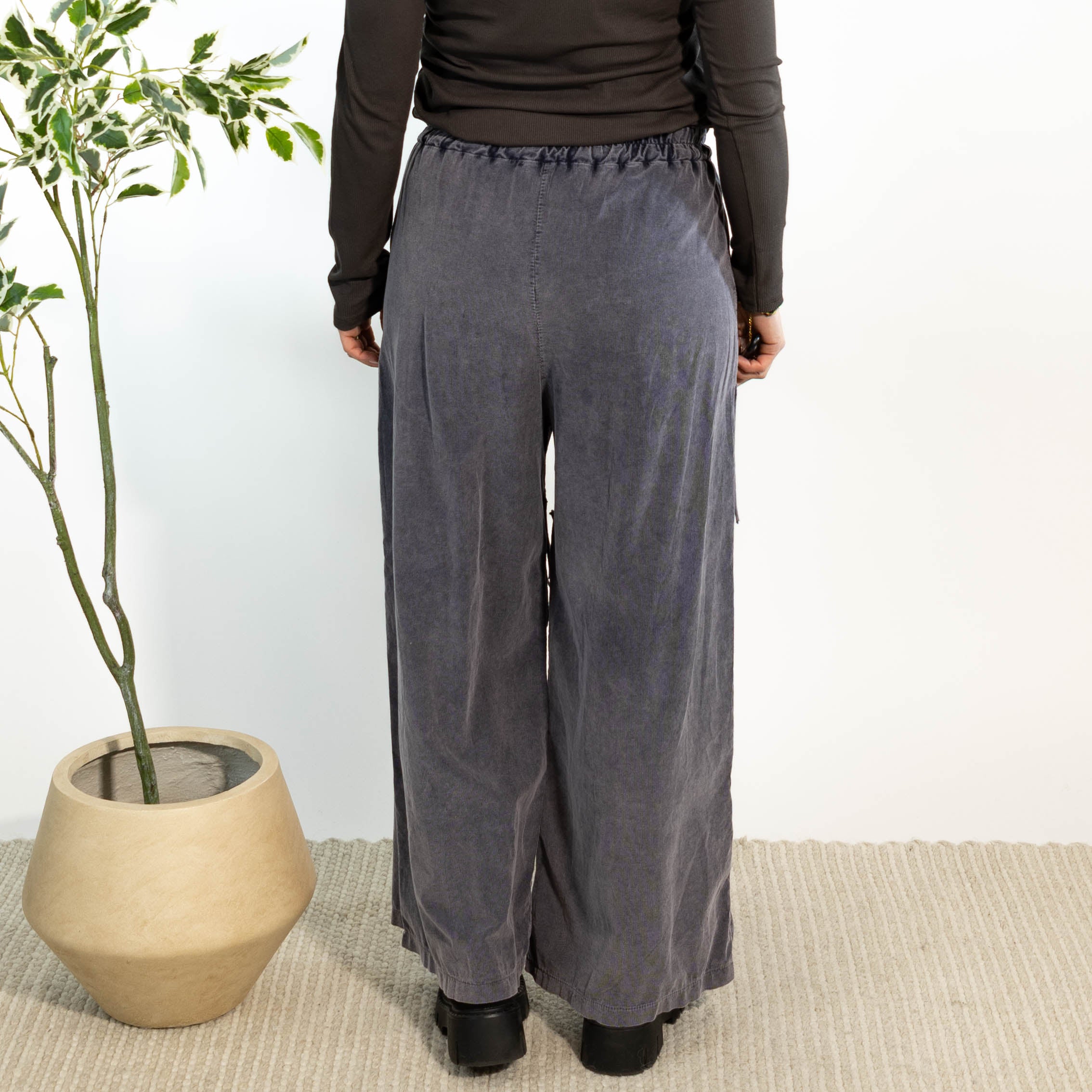 Farah bredbenet fløjlsbukser, Grå