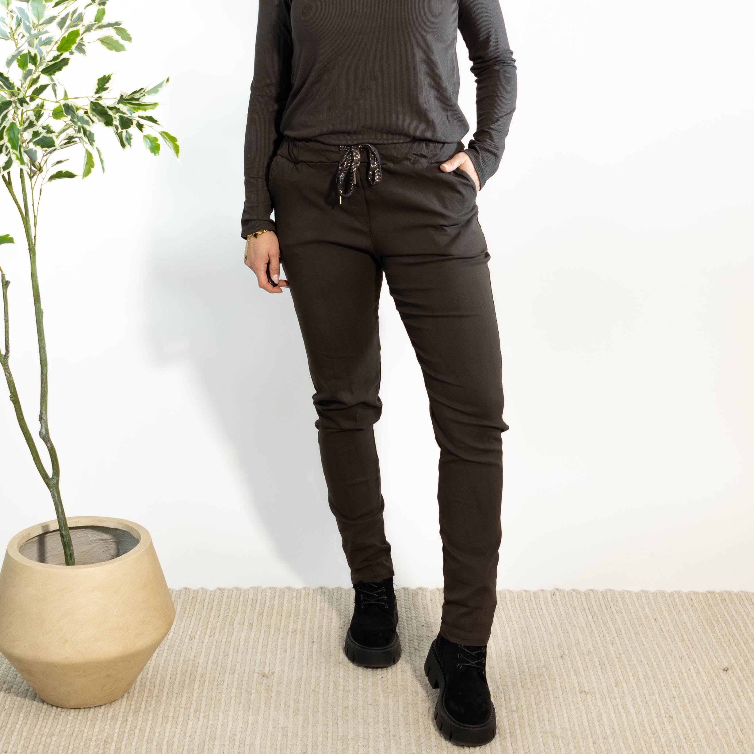 Krista bengaline bukser, Choko