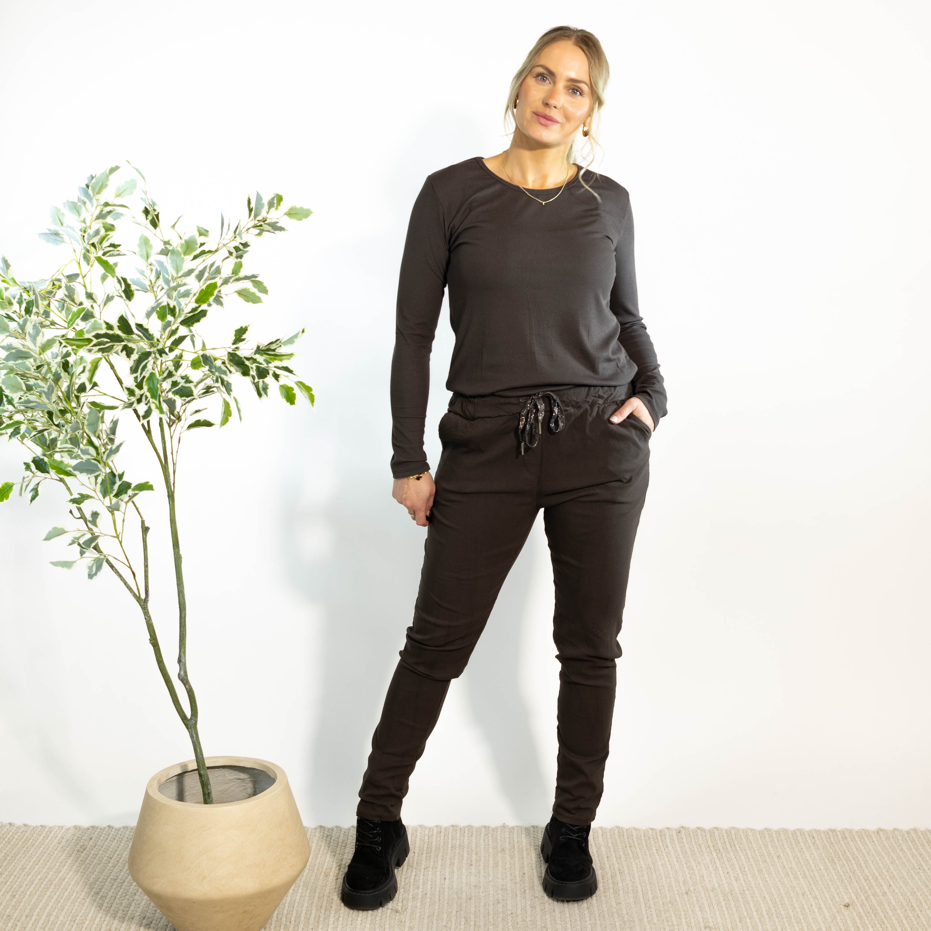 Krista bengaline bukser, Choko