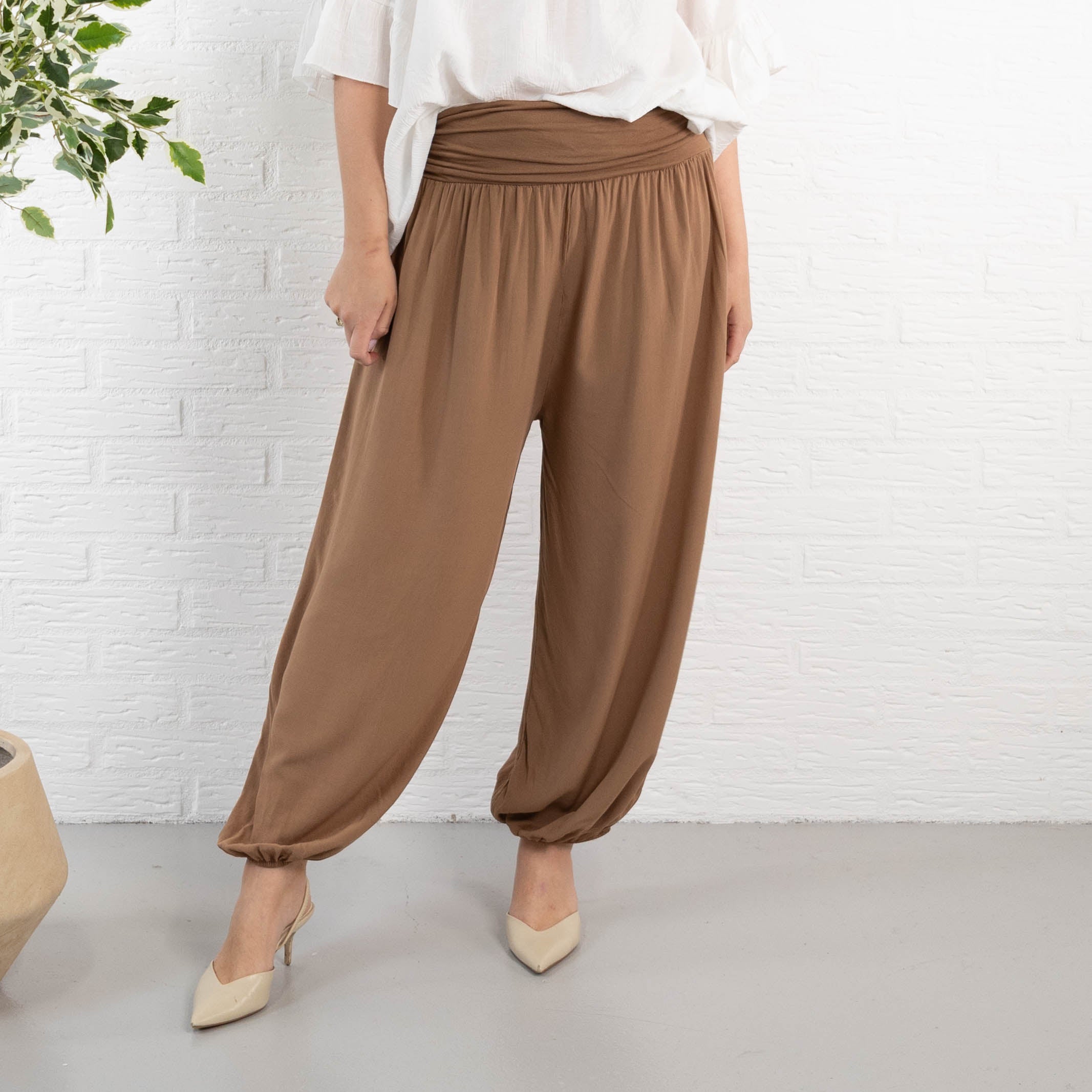 Jasmin haremsbukser, Mocca