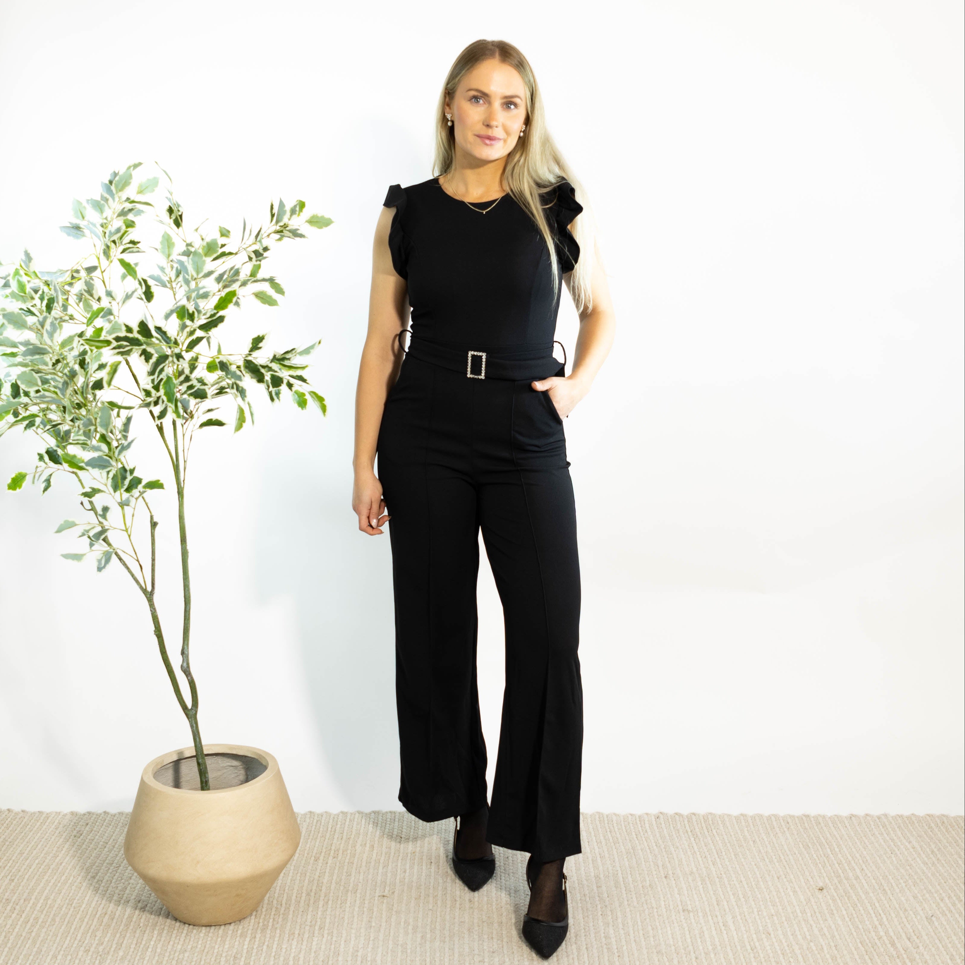 Payton buksedragt m. bælte, Sort