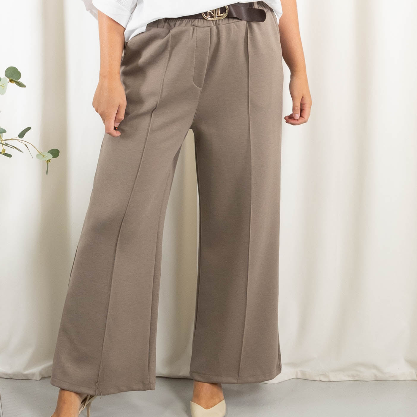 Noemi bukser, Taupe