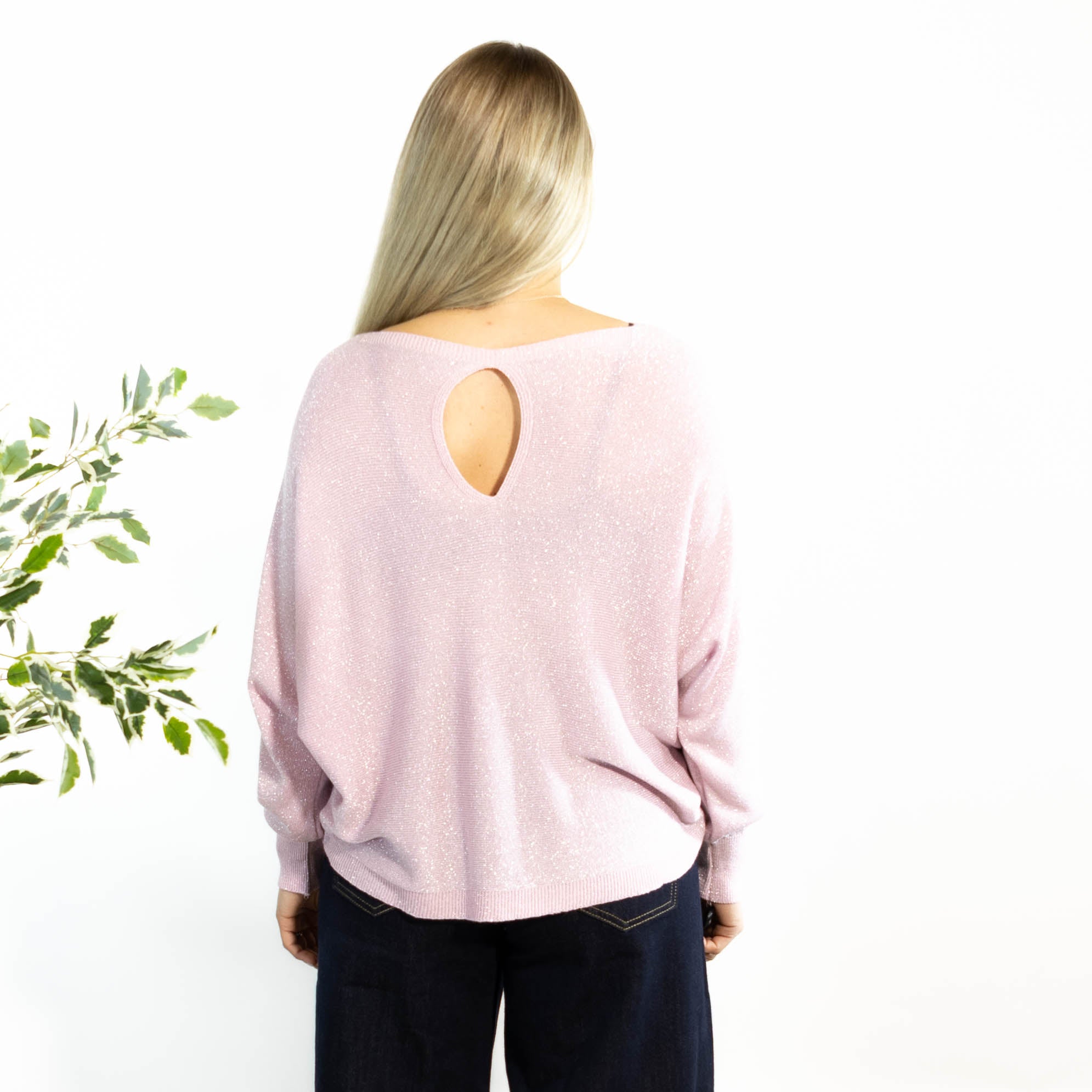 Toni batwing strik, Rosa