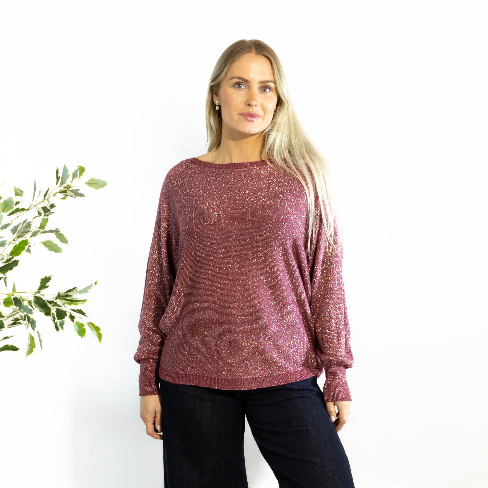 Toni batwing strik, Bordeaux