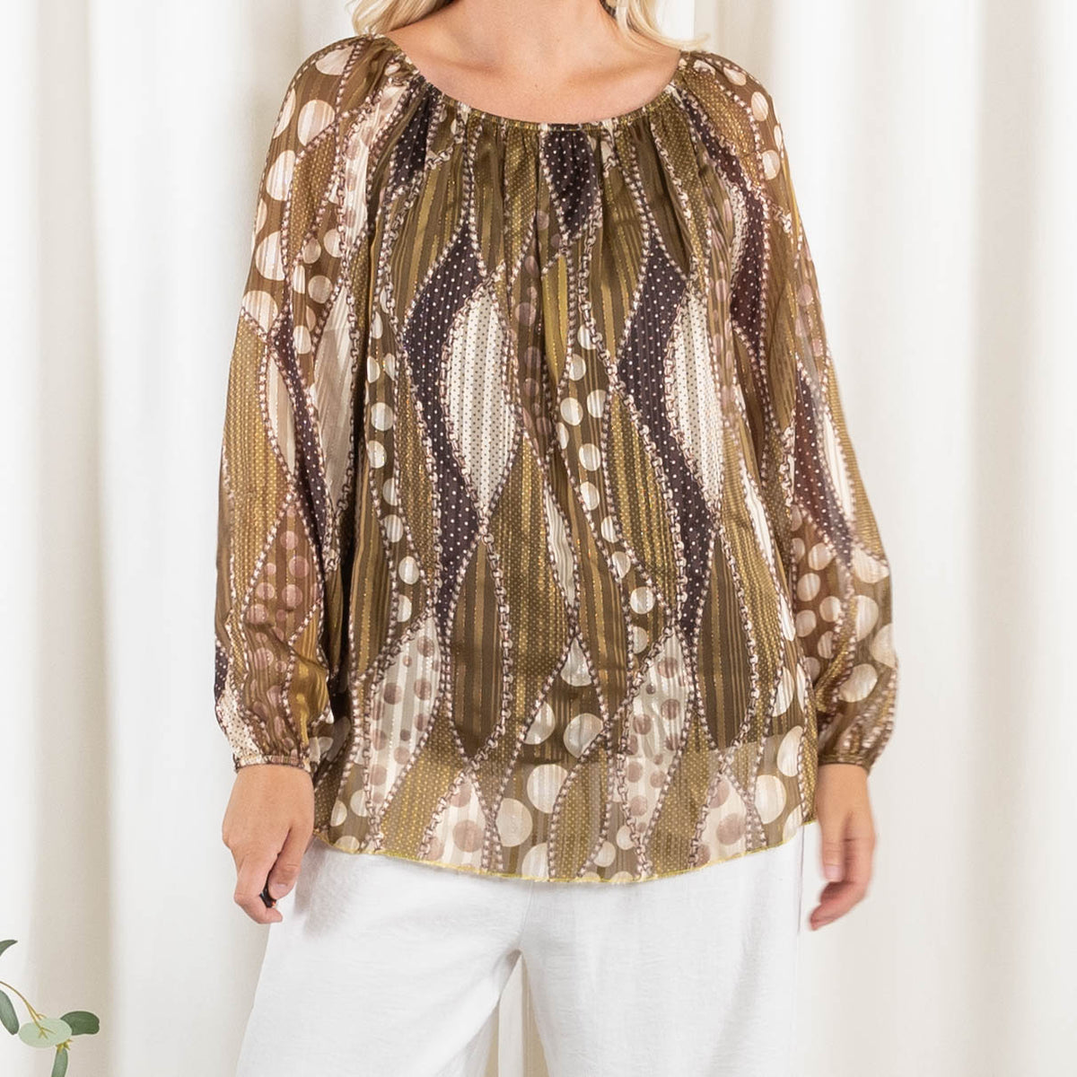 Gloria overdel, Khaki