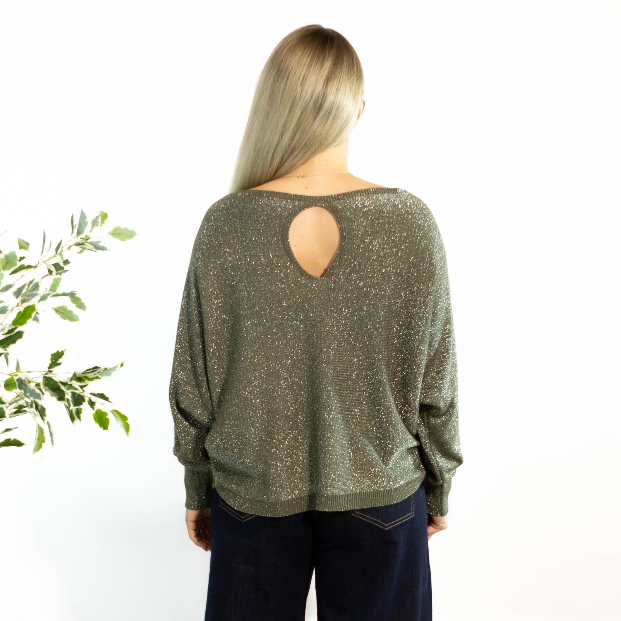 Toni batwing strik, Khaki