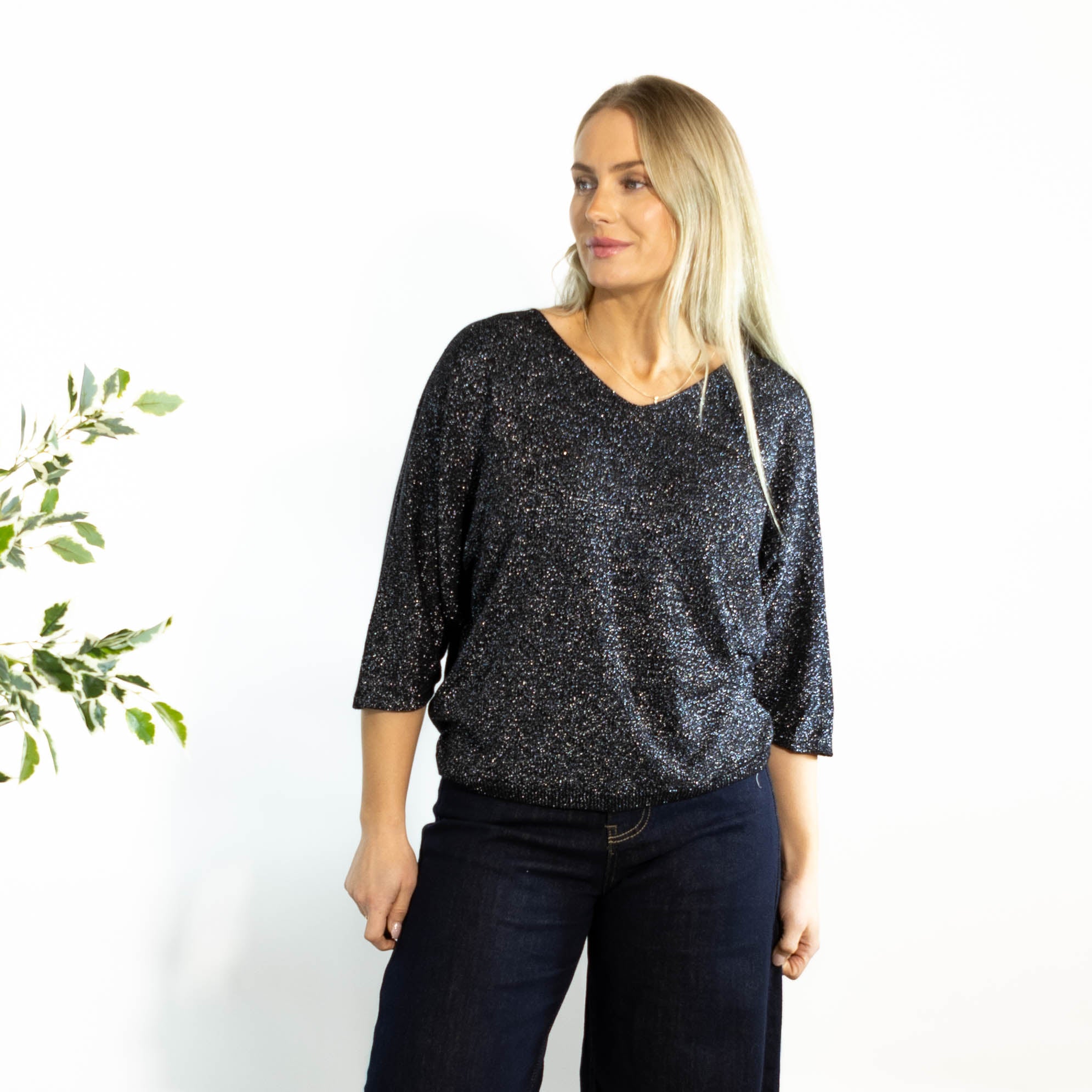 Albi Poitelle strik, Sort